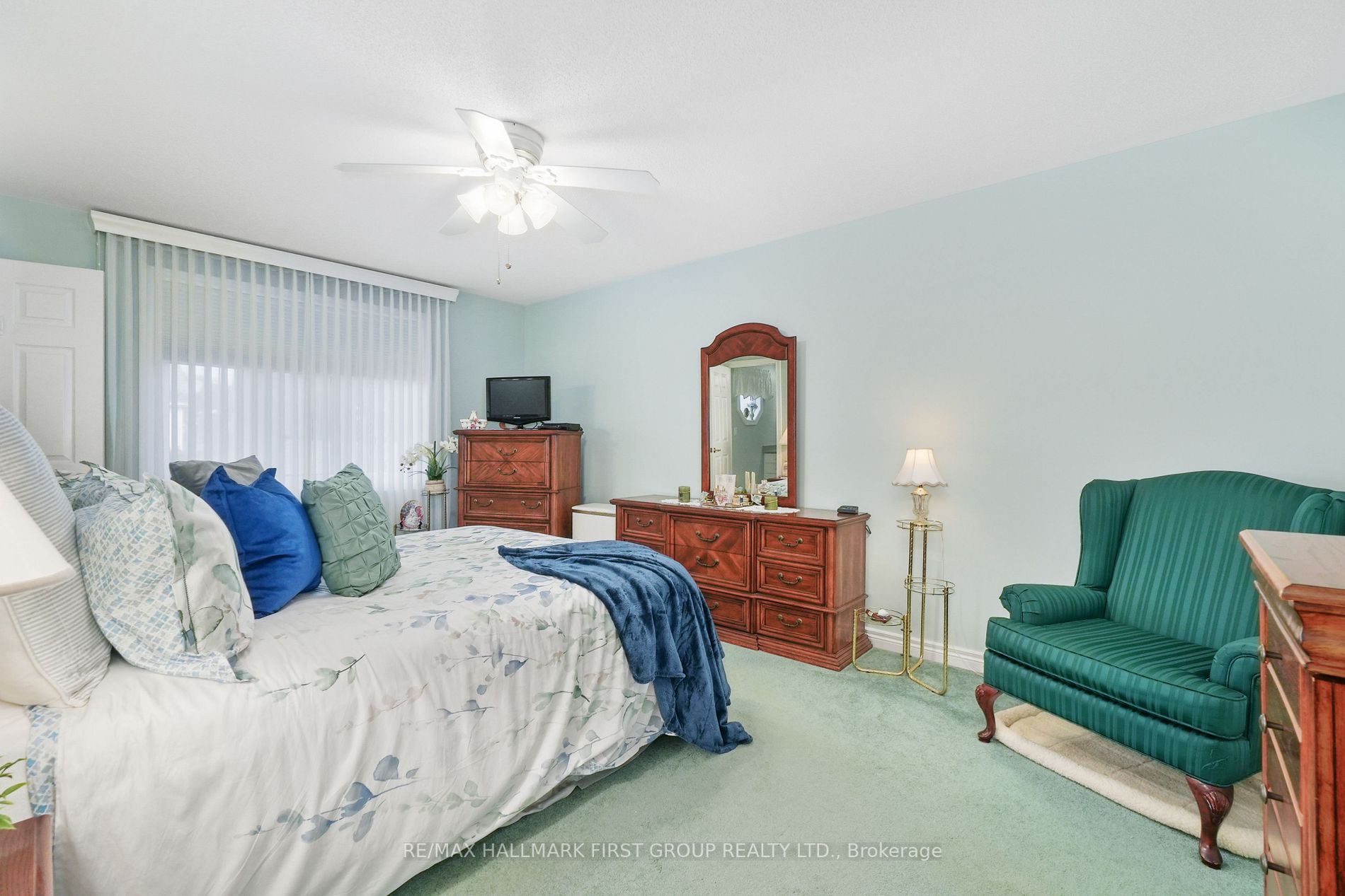 21 Lockwood Dr
