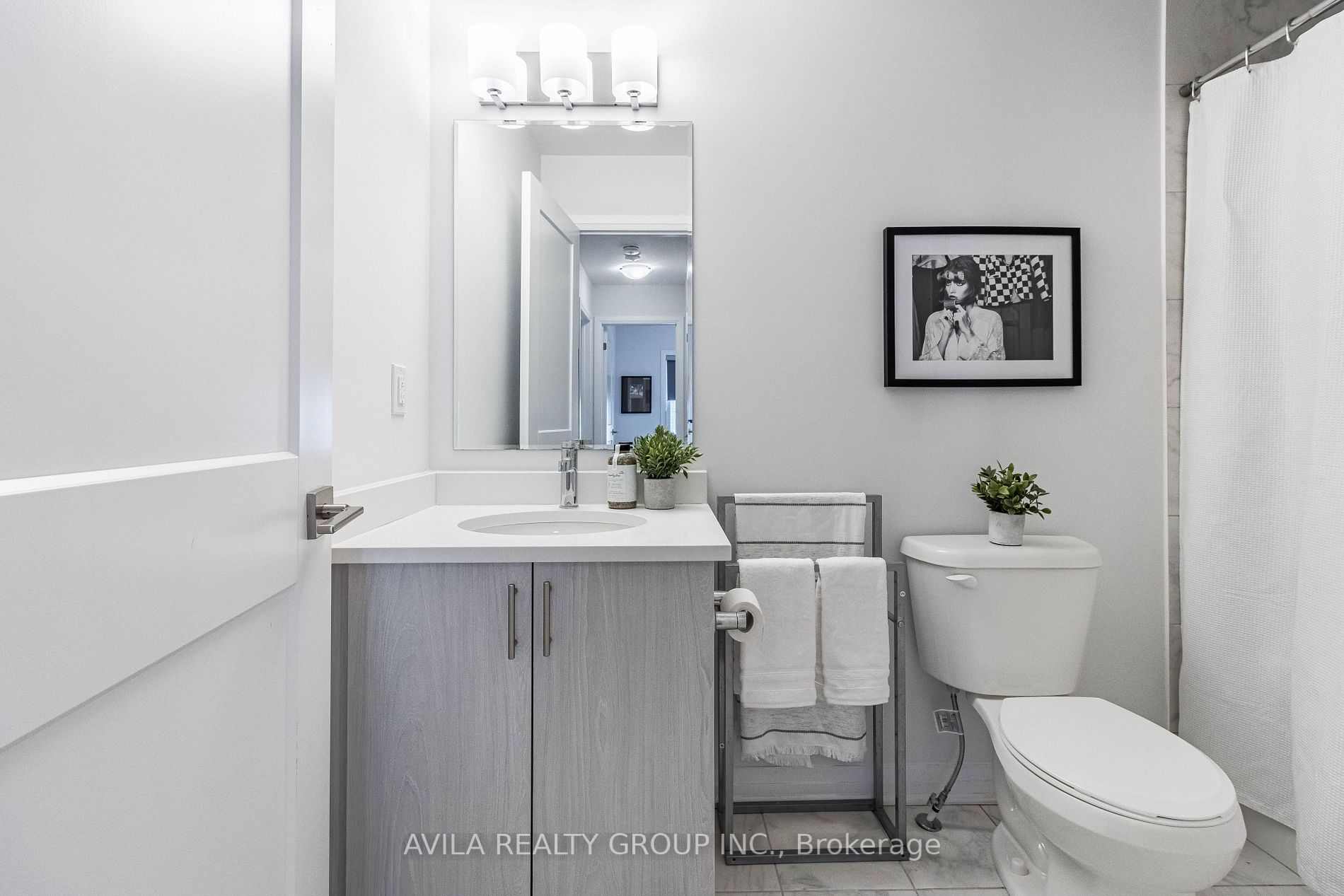 51 Sparrow Ave, #38