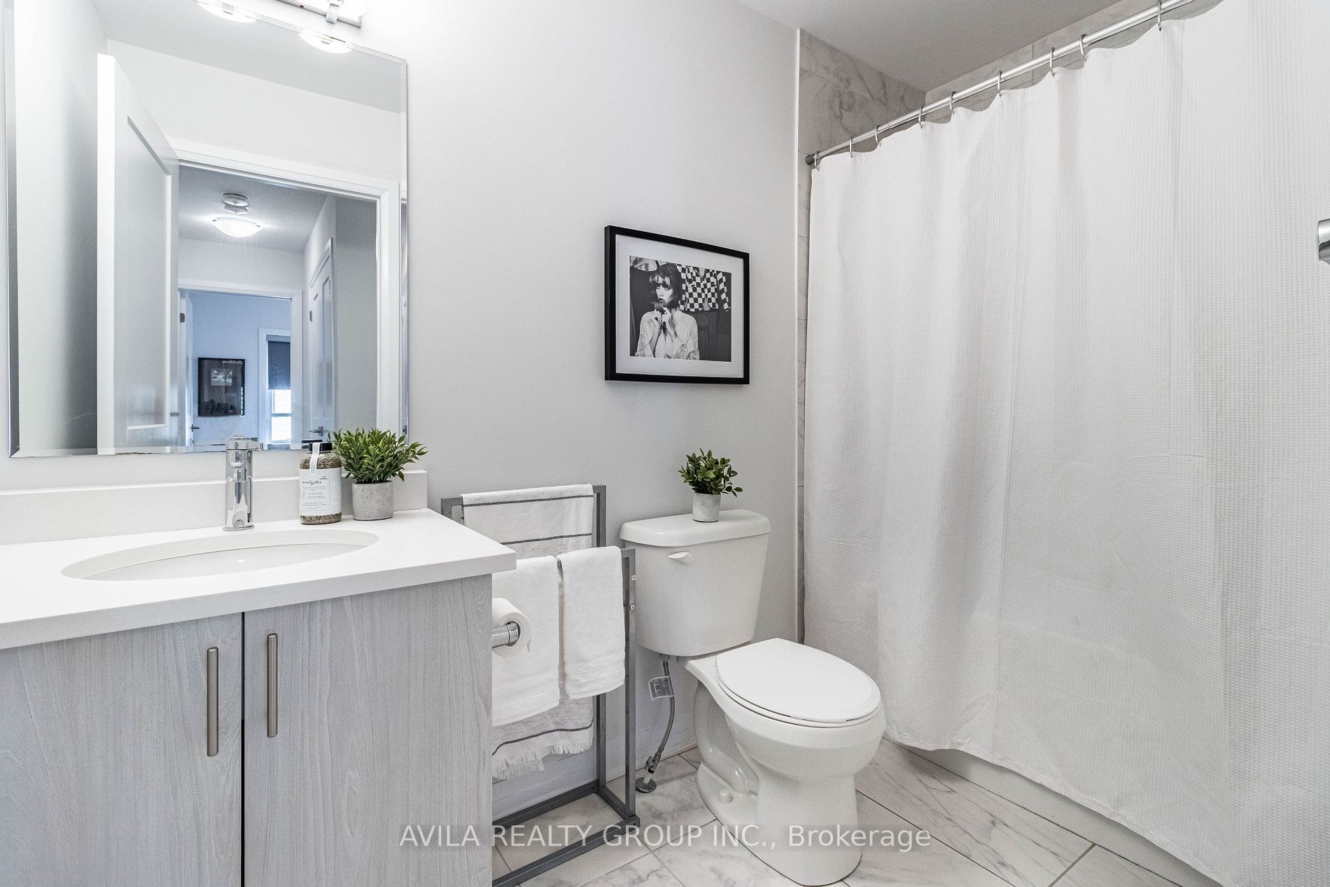 51 Sparrow Ave, #38