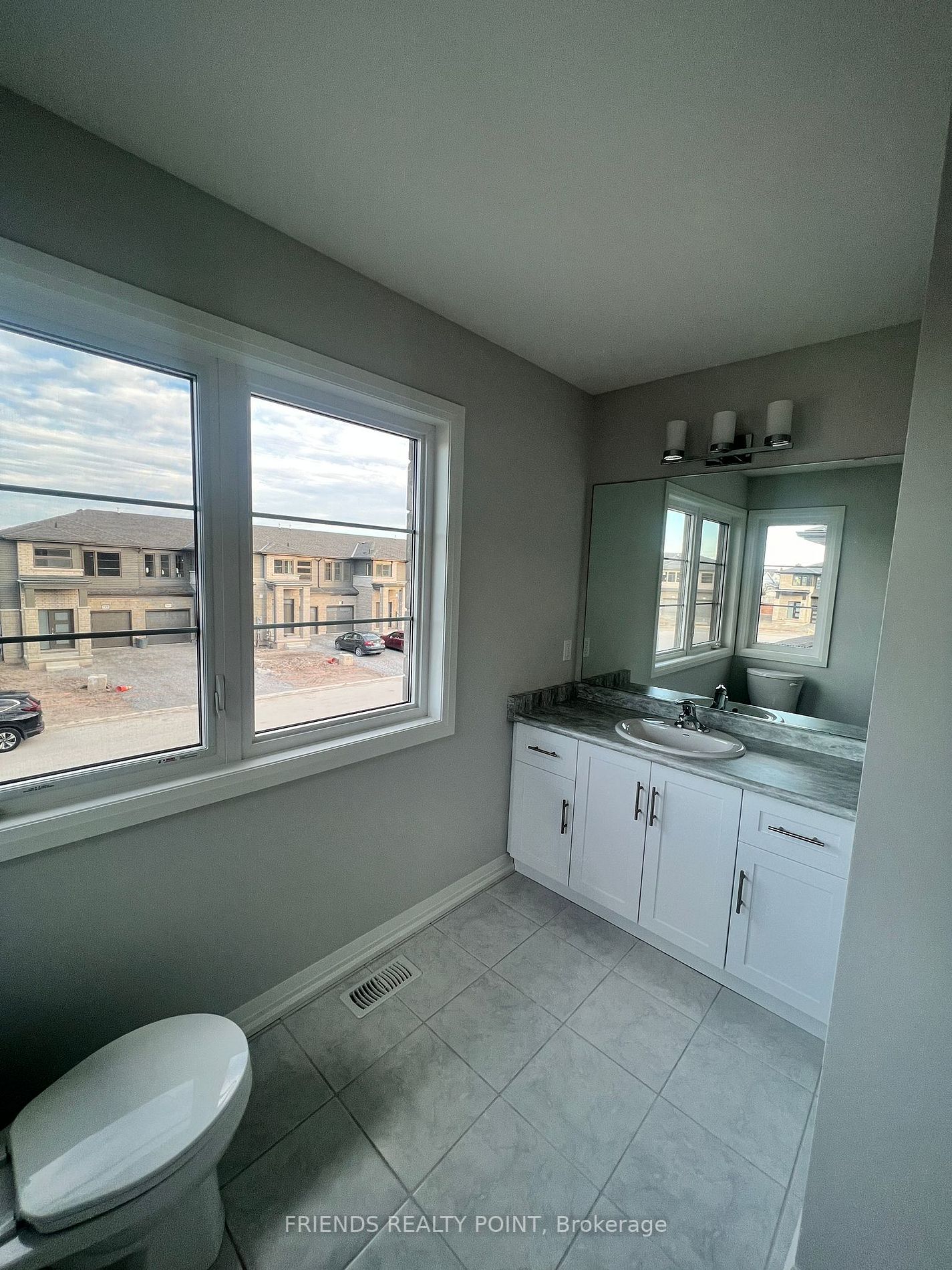 7361 Marvel Dr