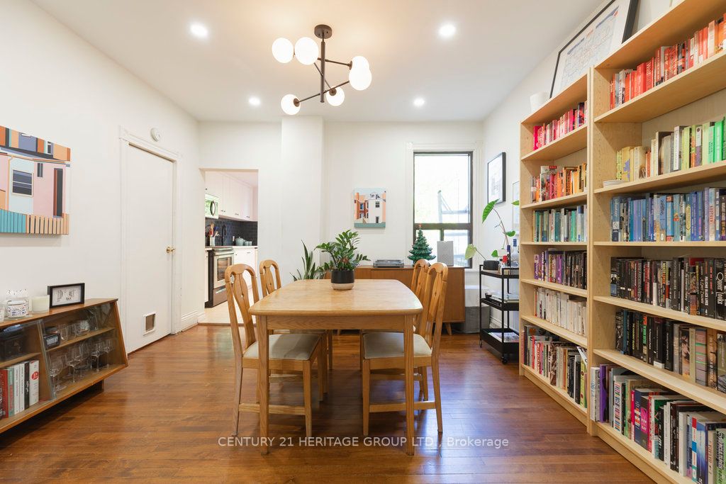 35 Francis St