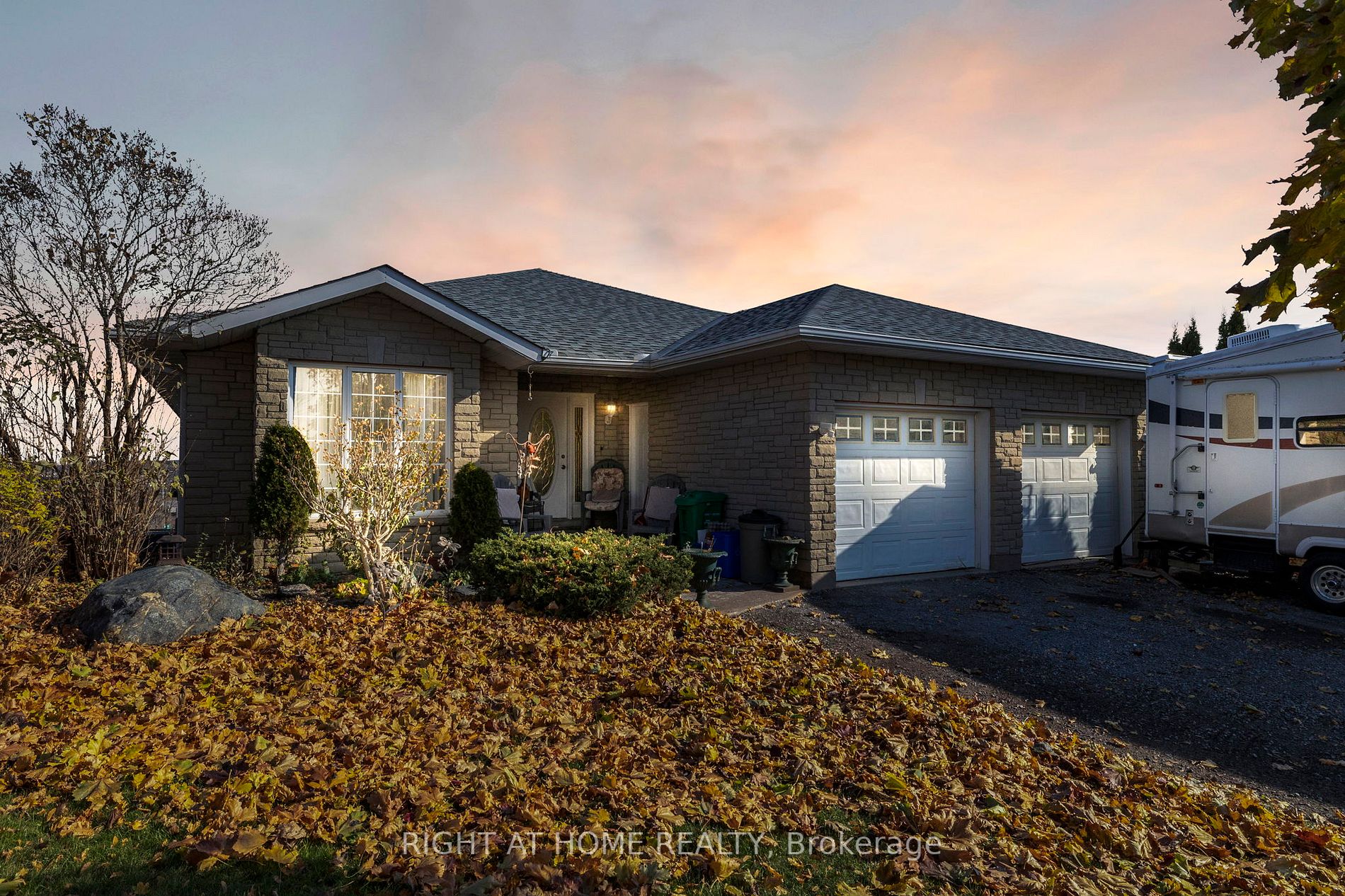 680 Trailview Dr