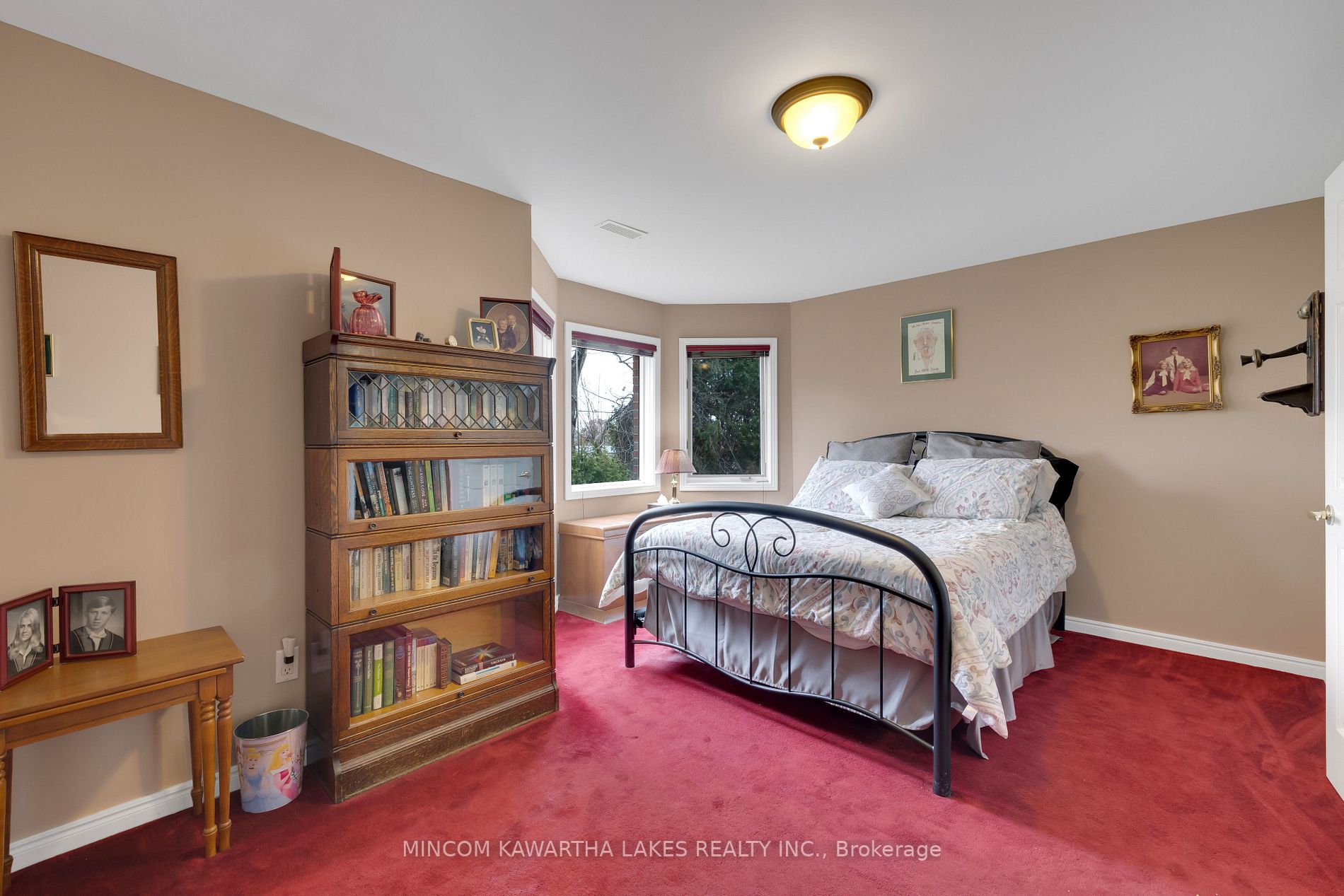 1052 Afton Rd