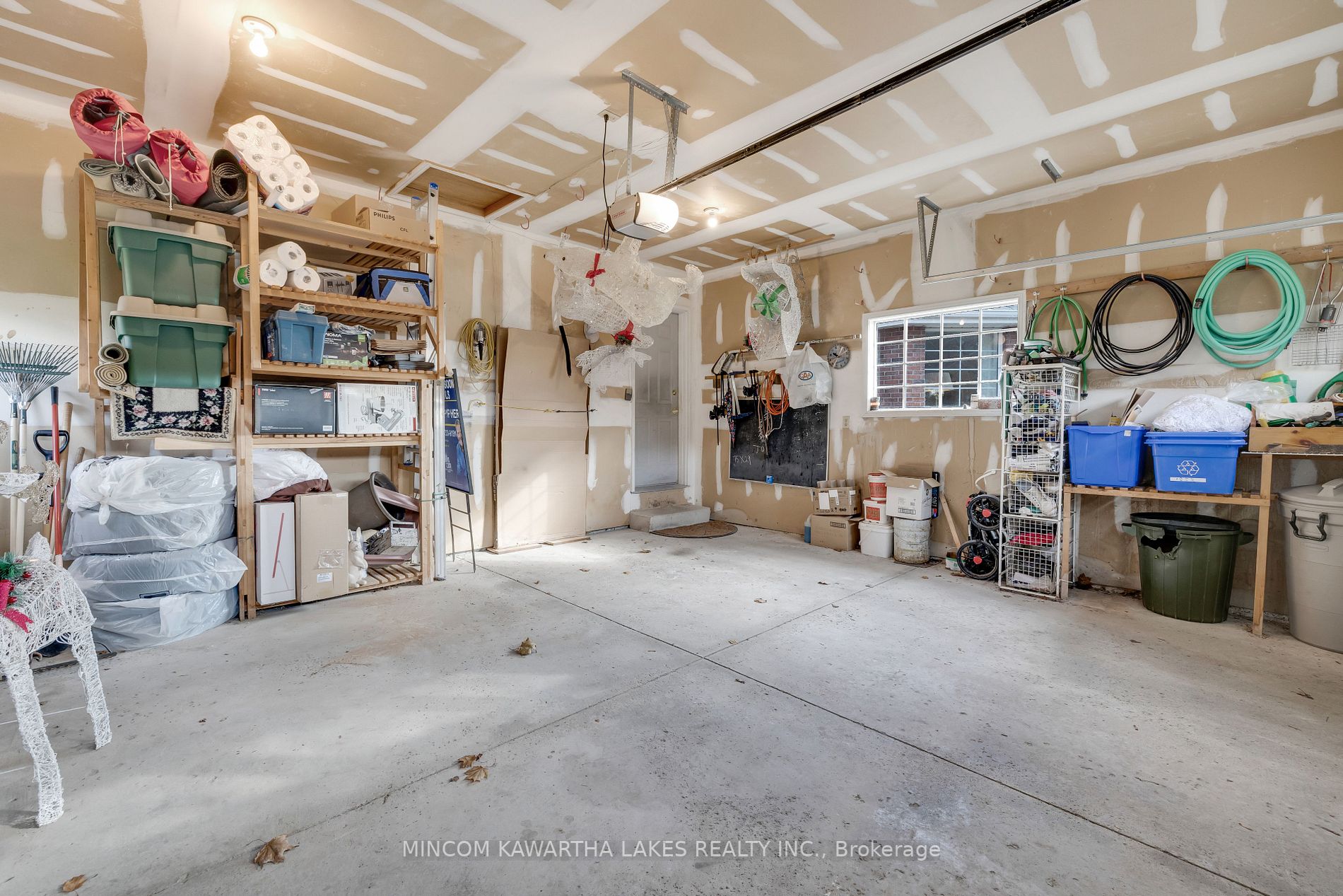 1052 Afton Rd