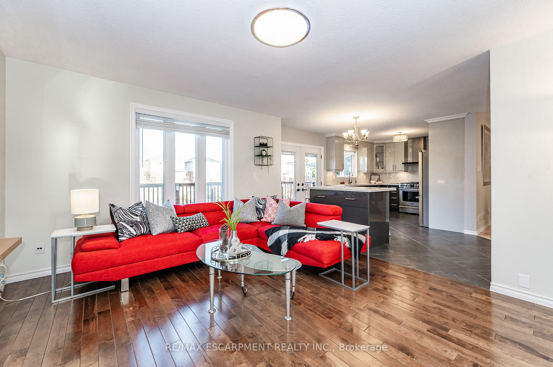 6 Paulstown Cres