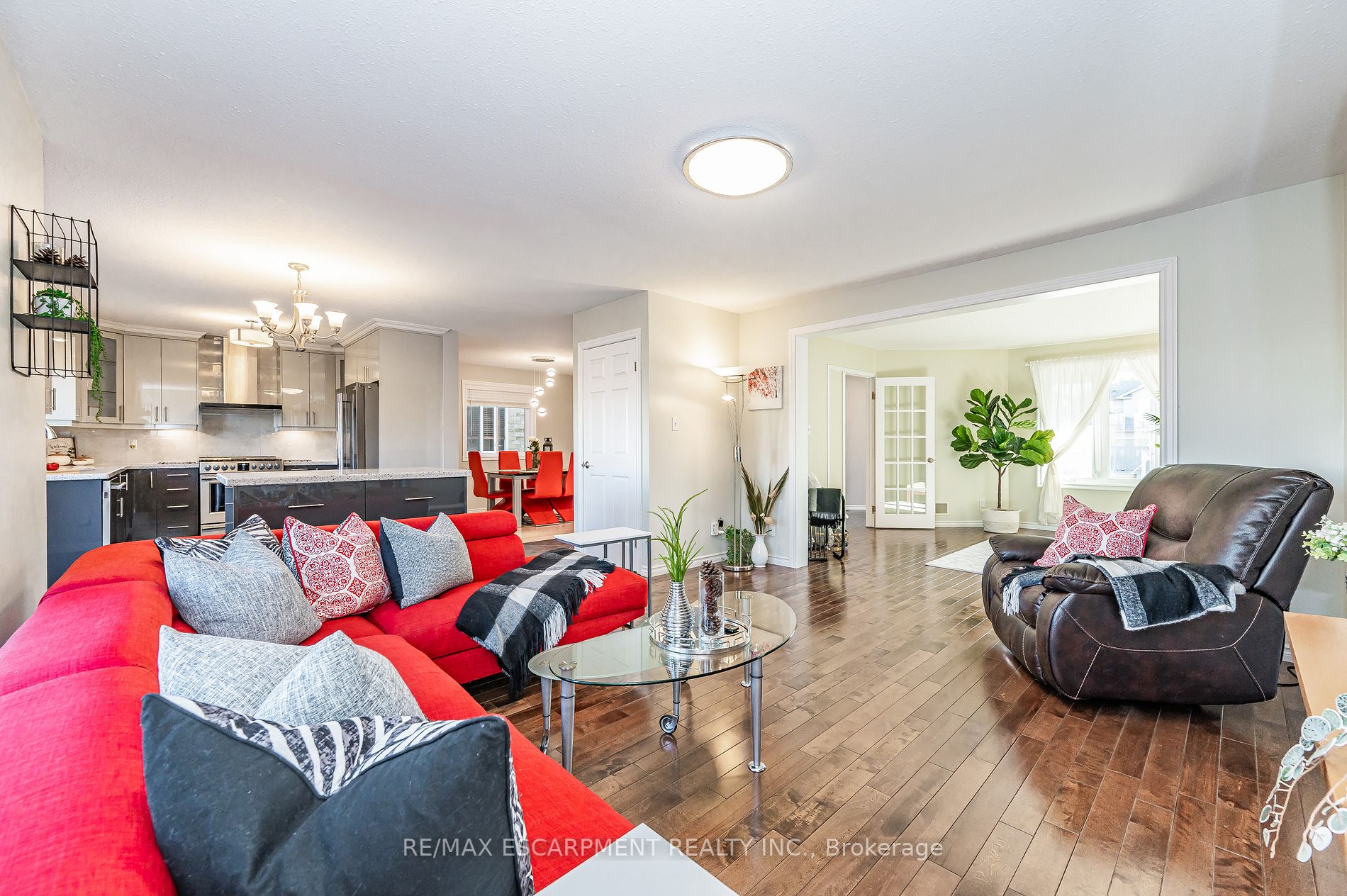 6 Paulstown Cres