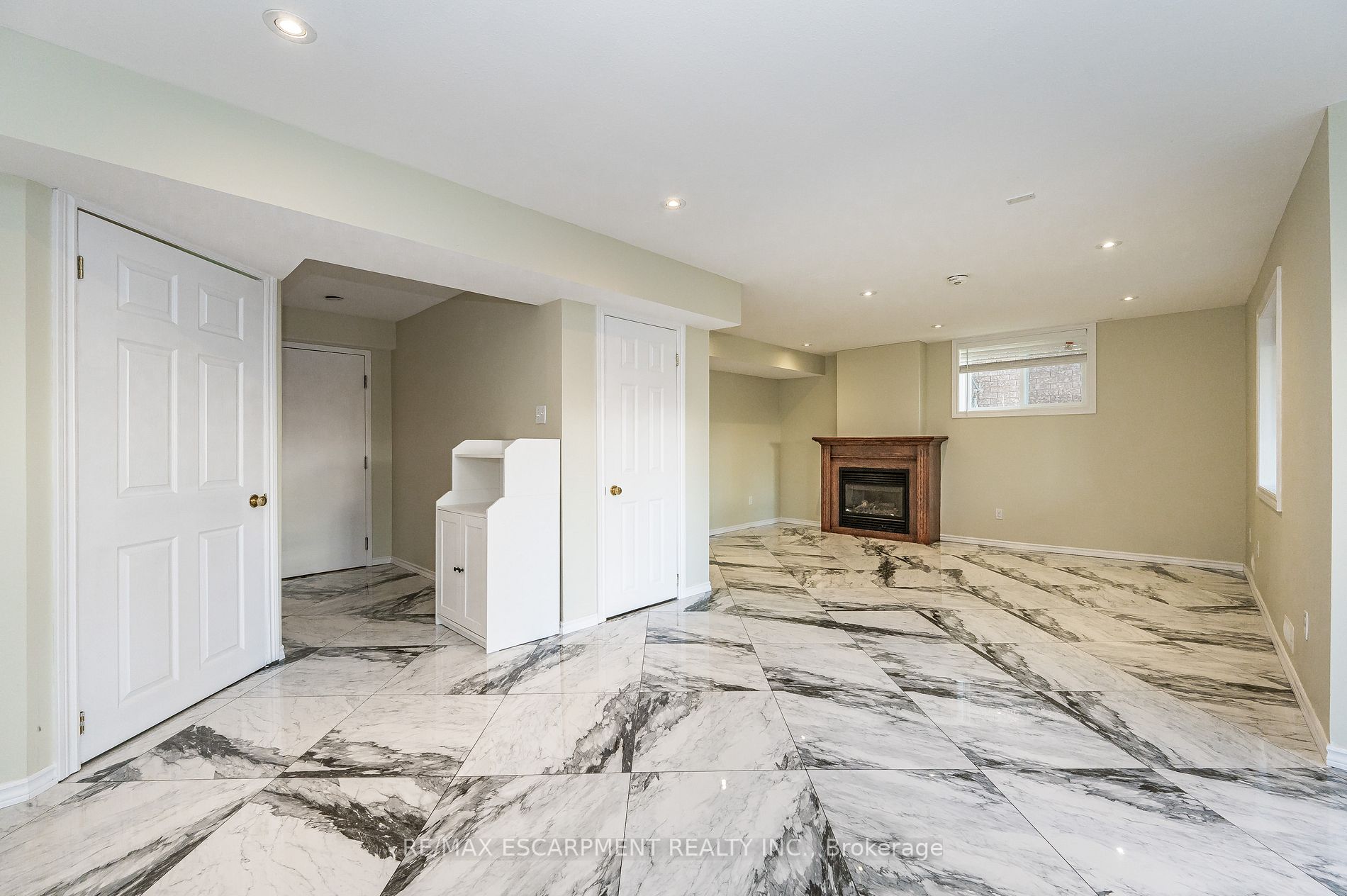 6 Paulstown Cres