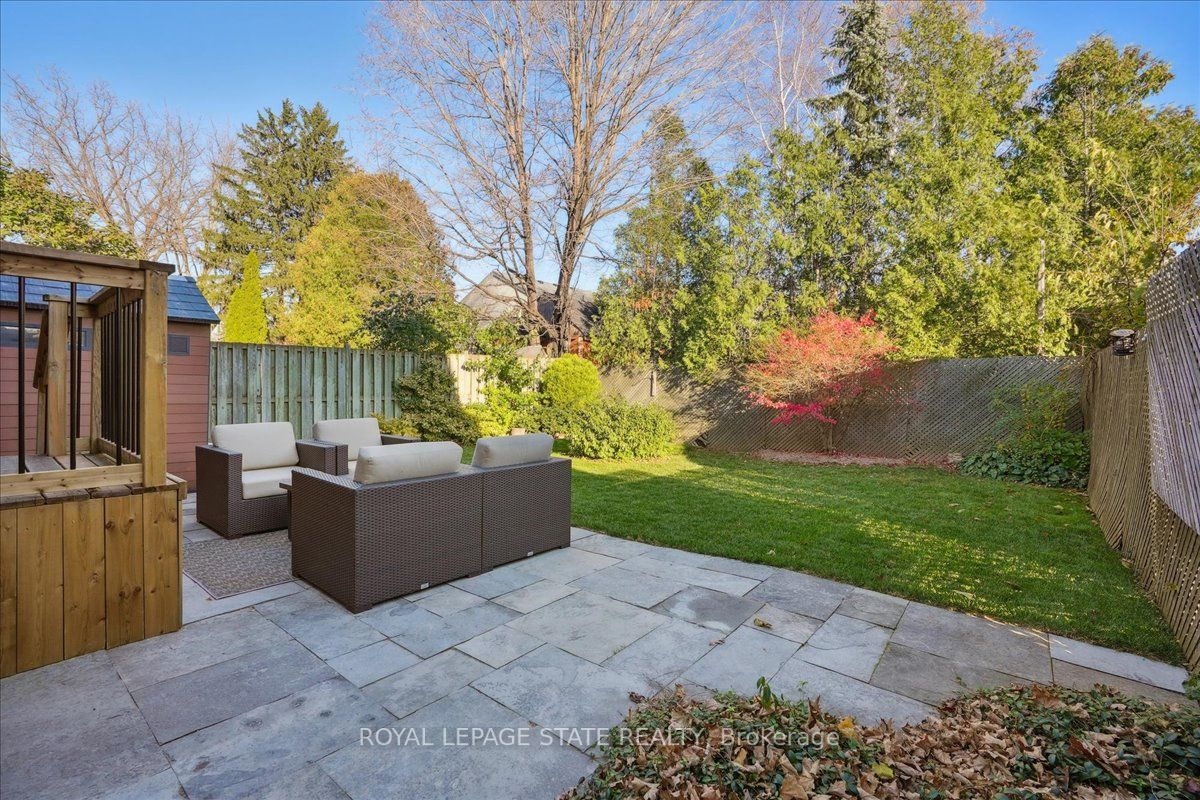 56 Uplands Ave