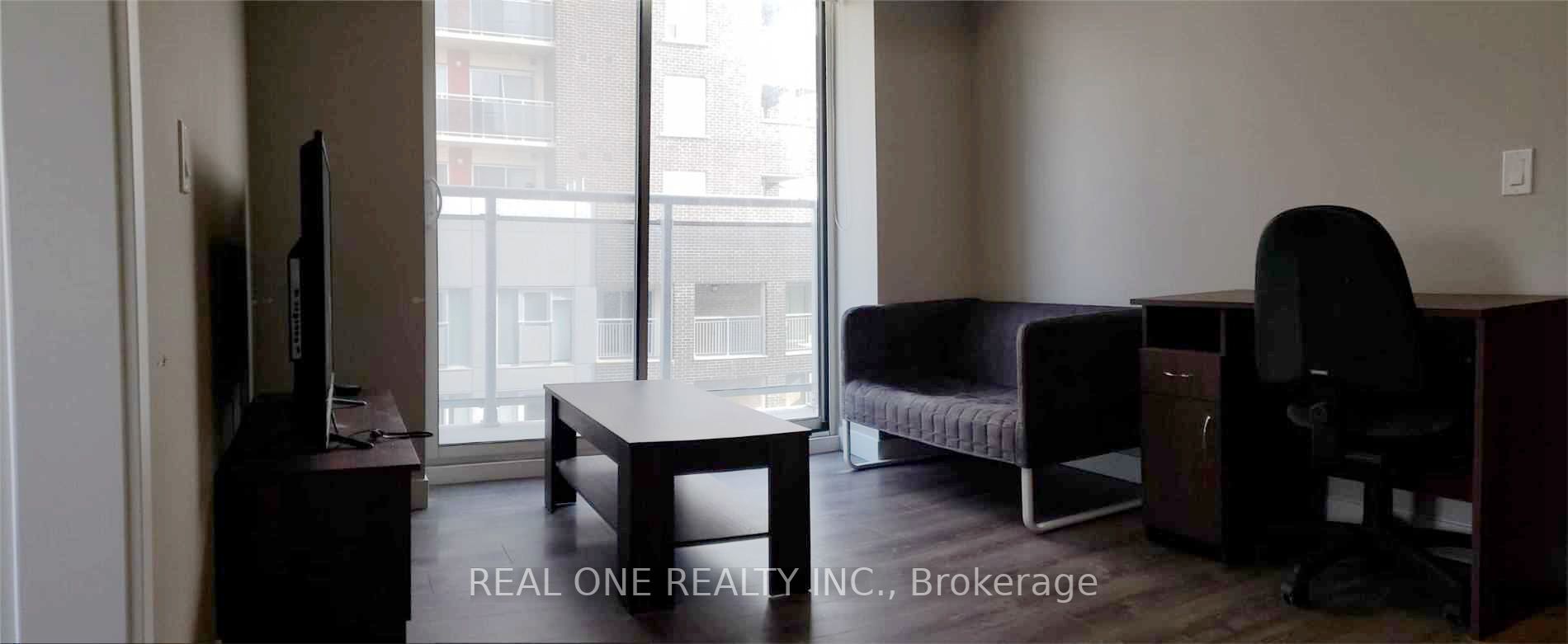308 Lester St, #524