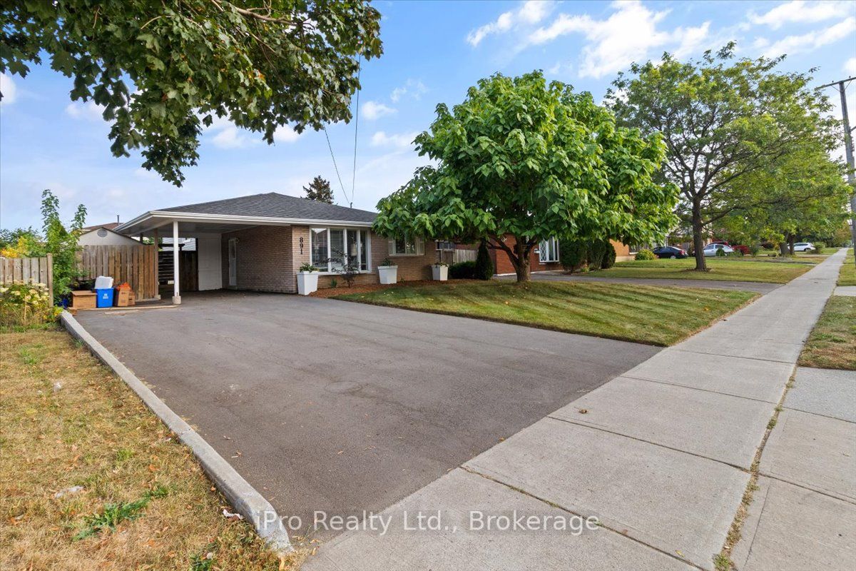 891 Upper Sherman Ave