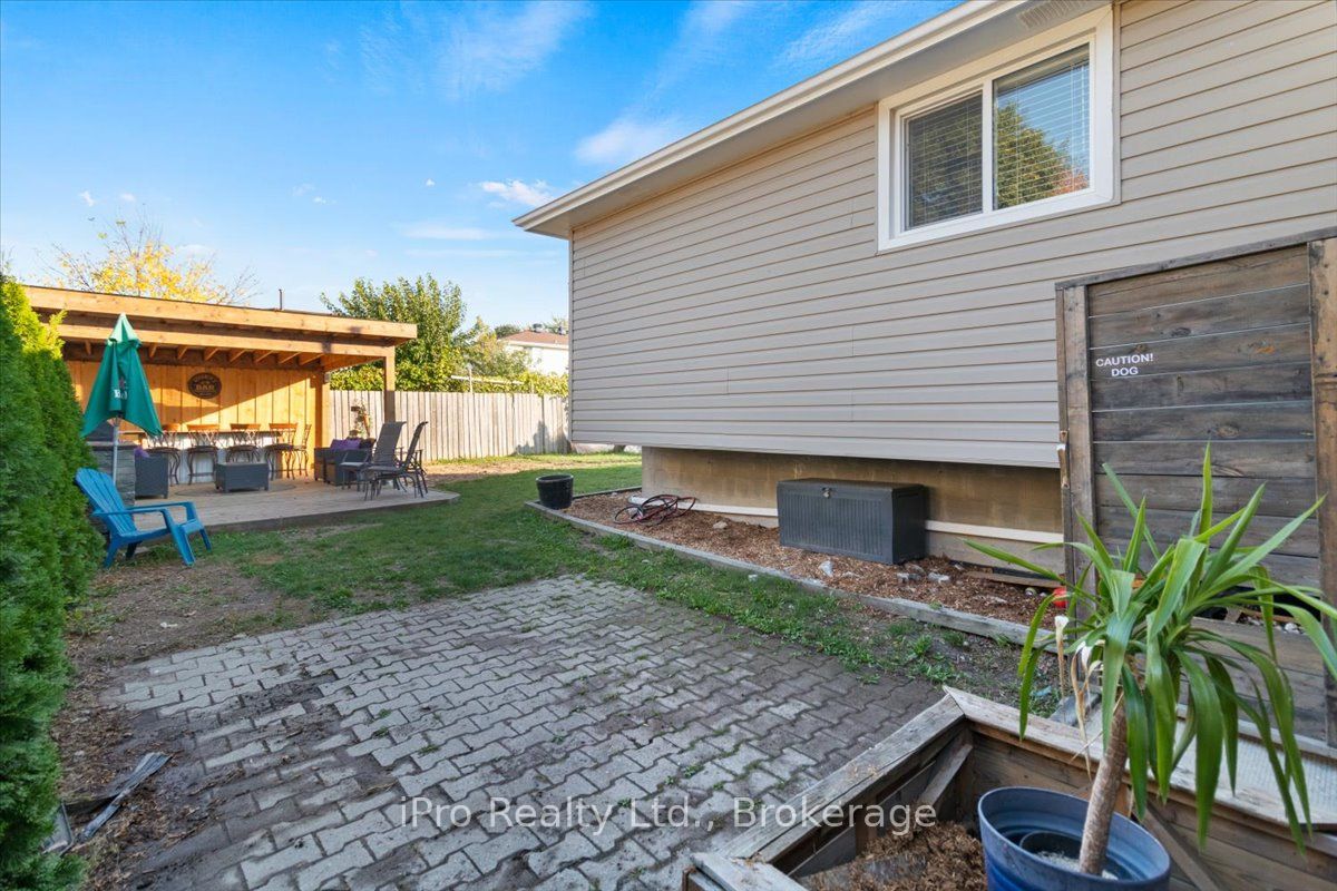 891 Upper Sherman Ave