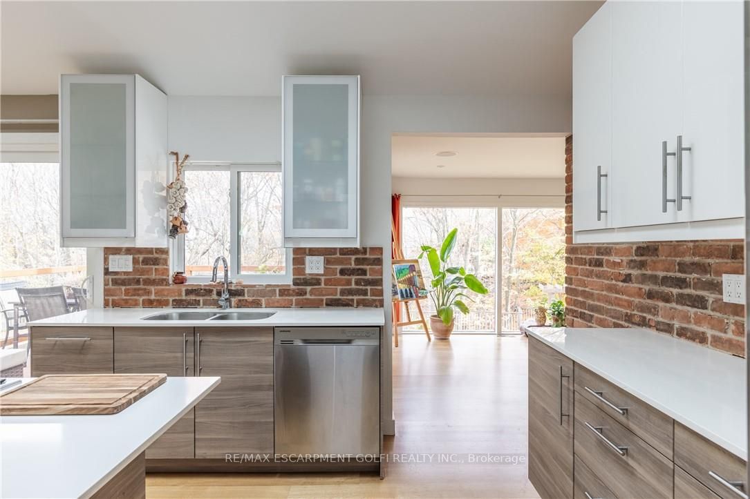 39 Hilts Dr