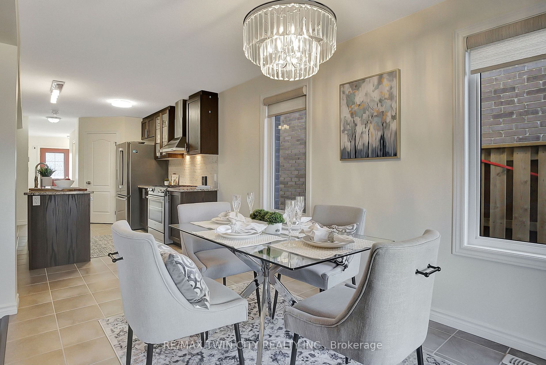 234 Moorlands Cres