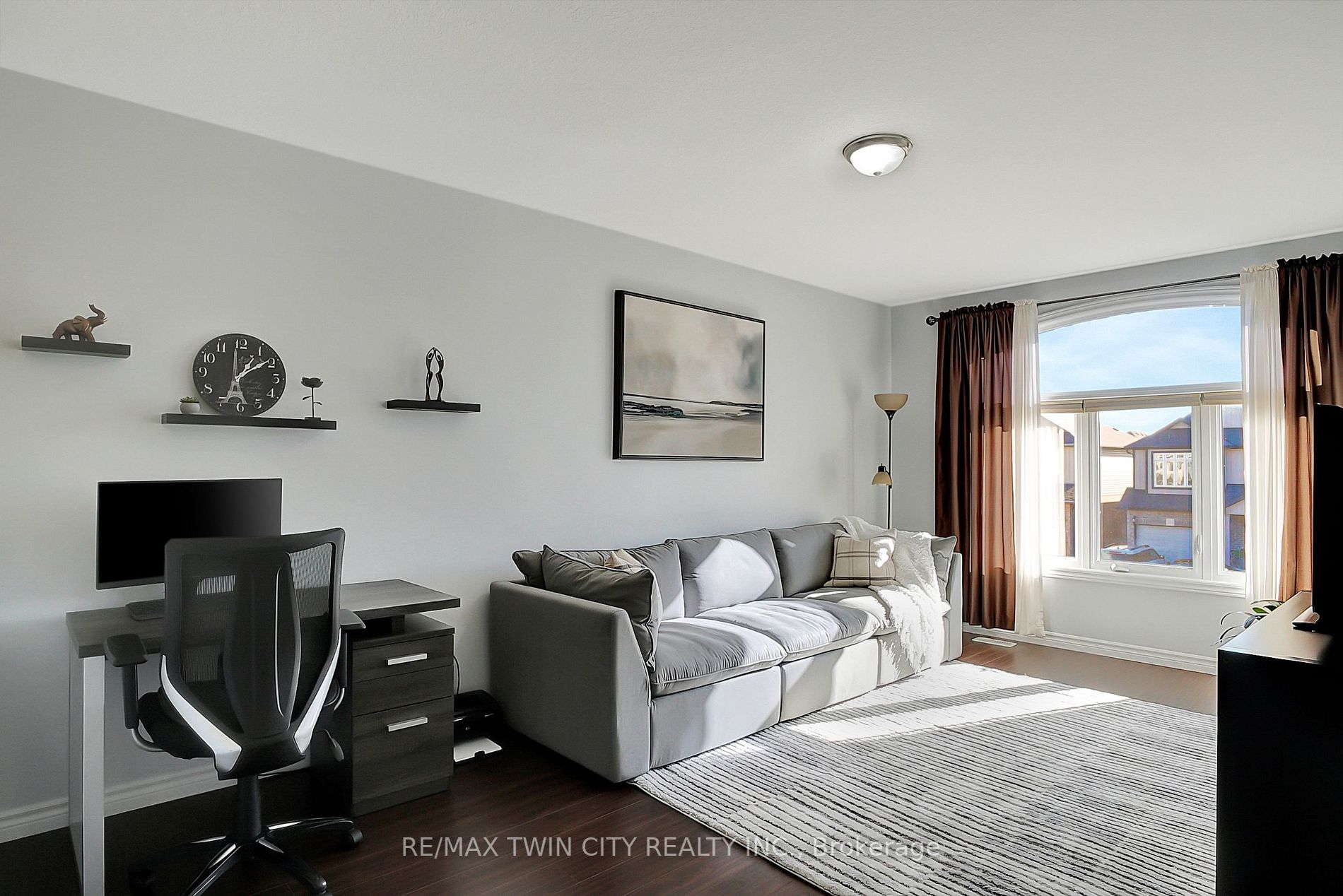 234 Moorlands Cres