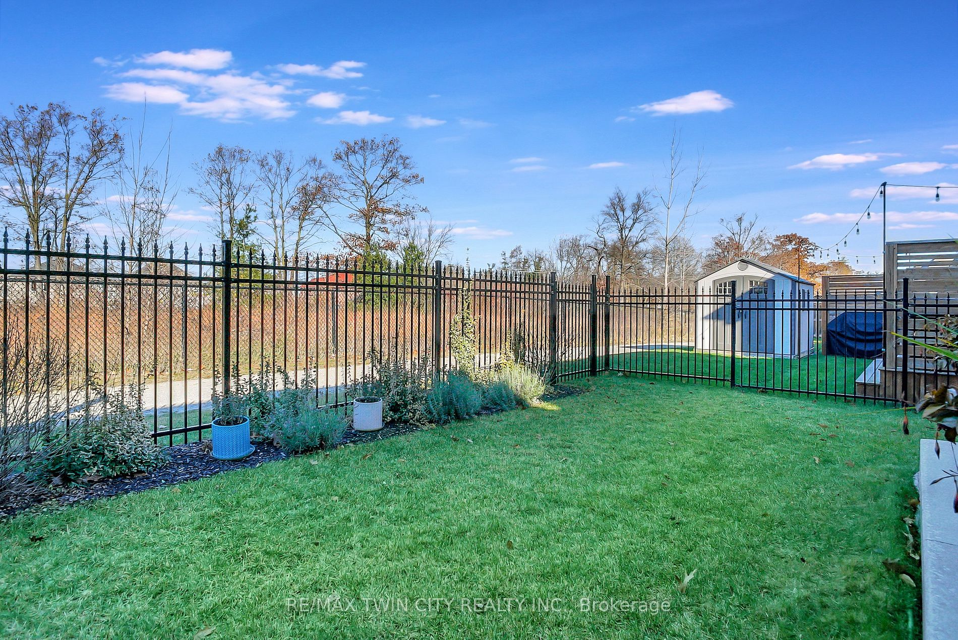 234 Moorlands Cres
