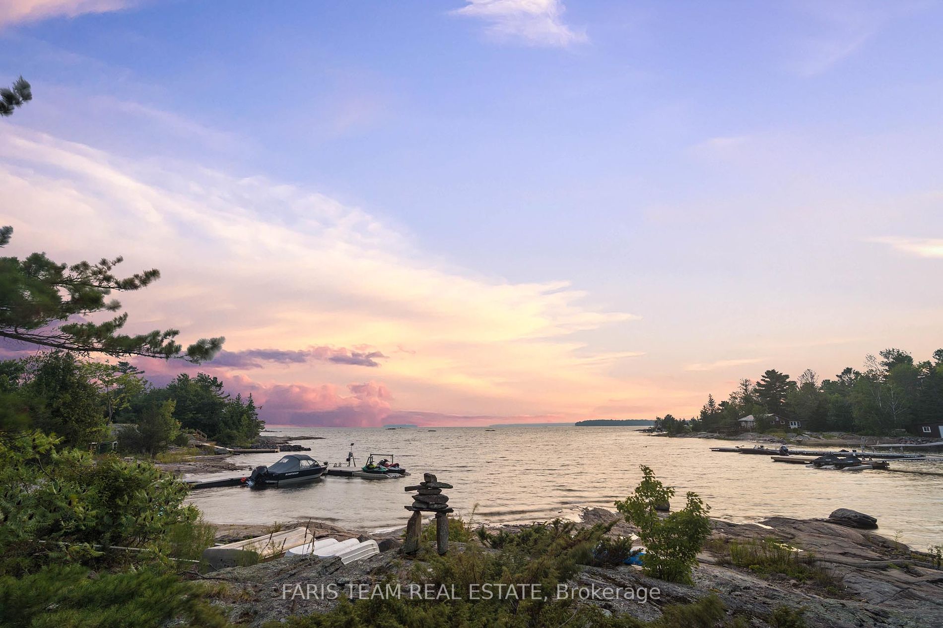 220 Kamenni Bay Rd