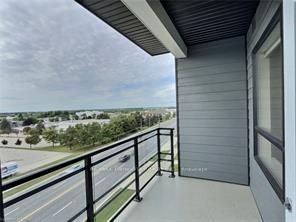 243 Northfield Dr E, #511