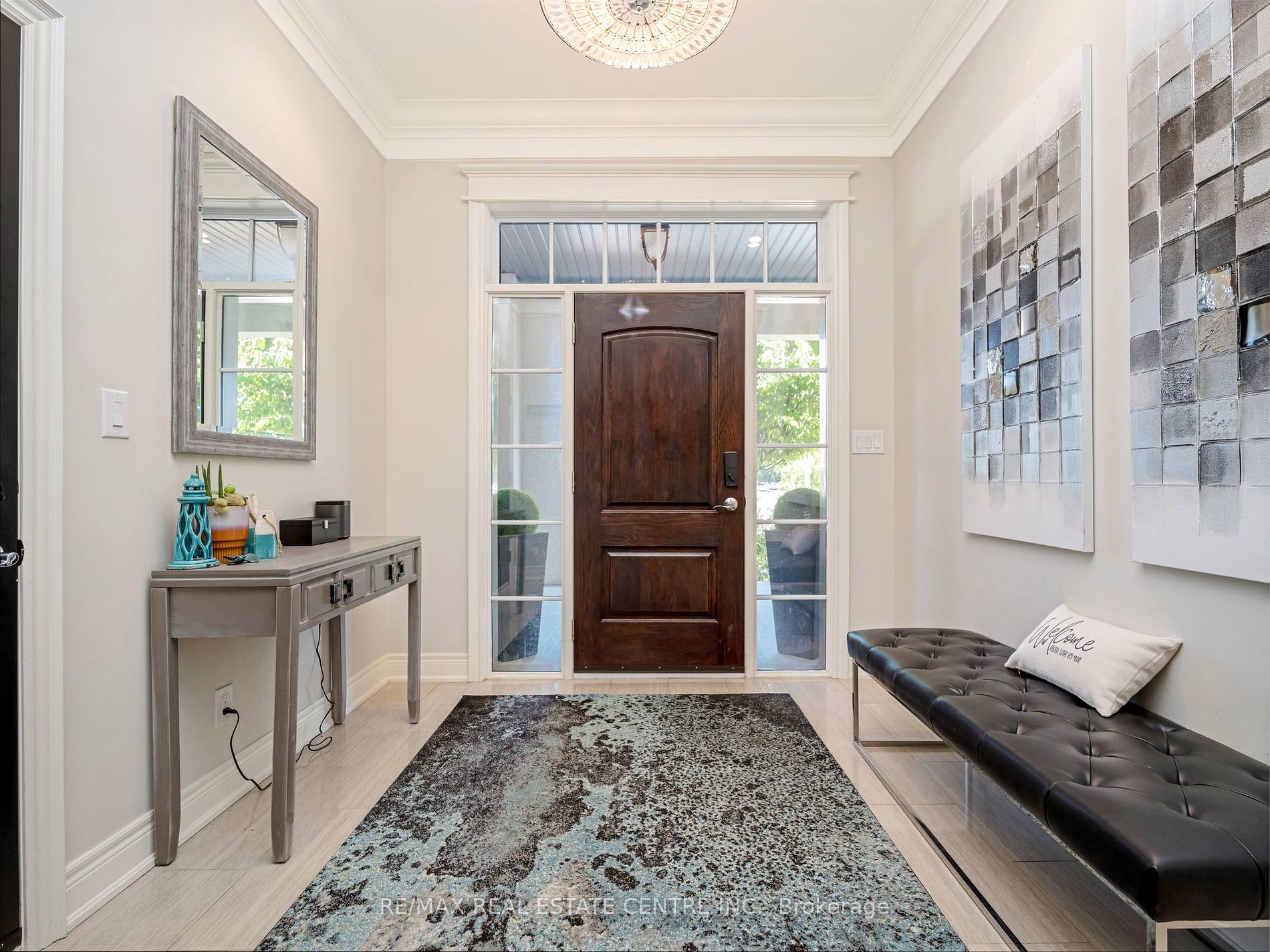 19 Lake St, #18