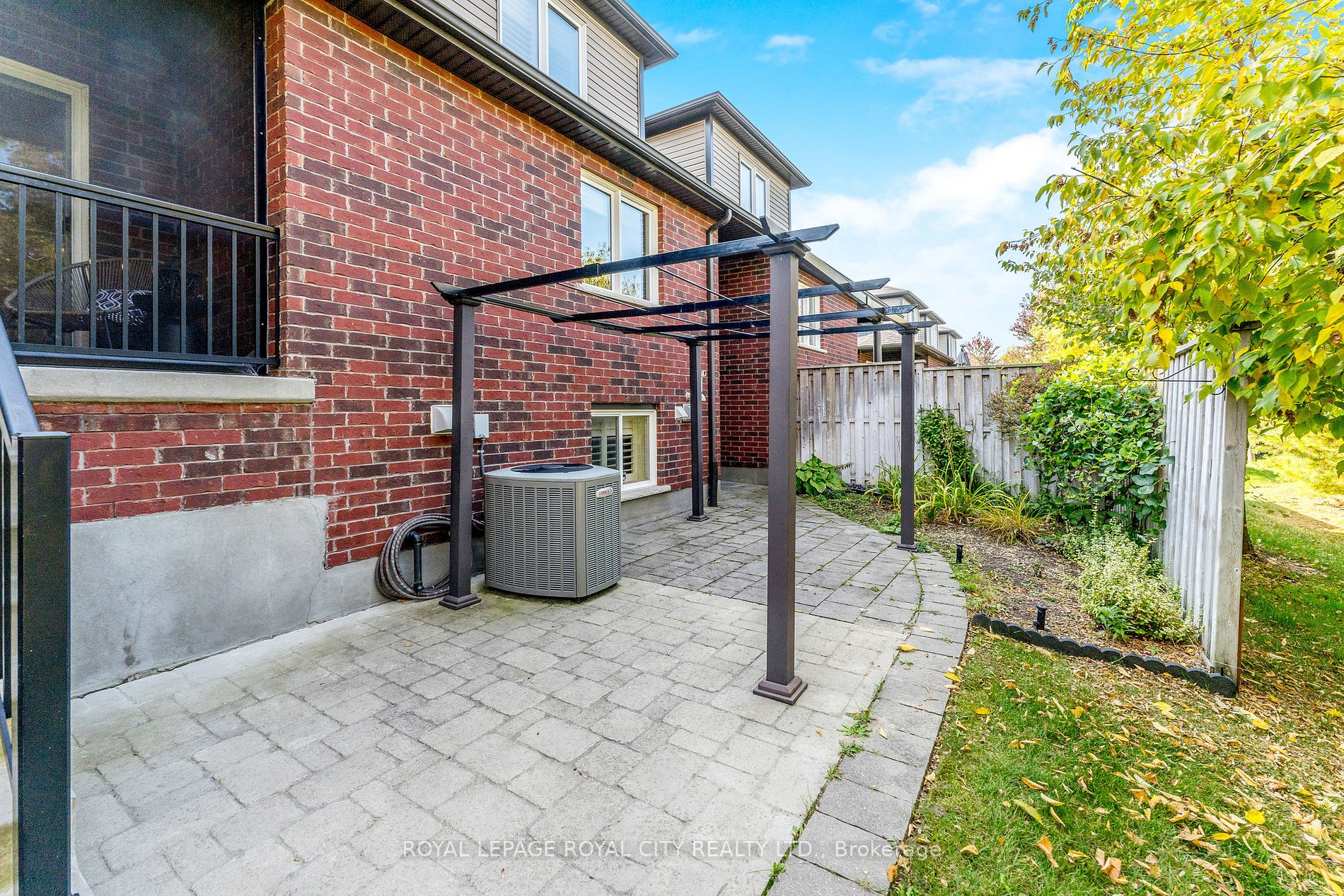 12 Annmoore Cres, #19