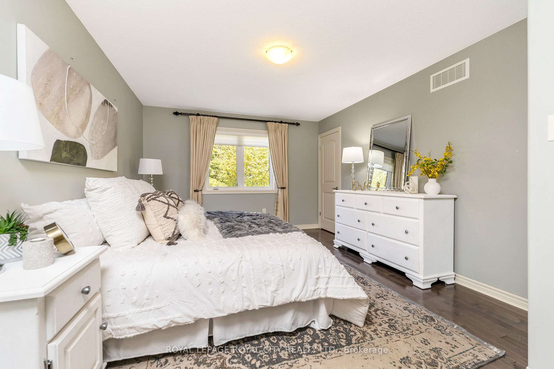 12 Annmoore Cres, #19