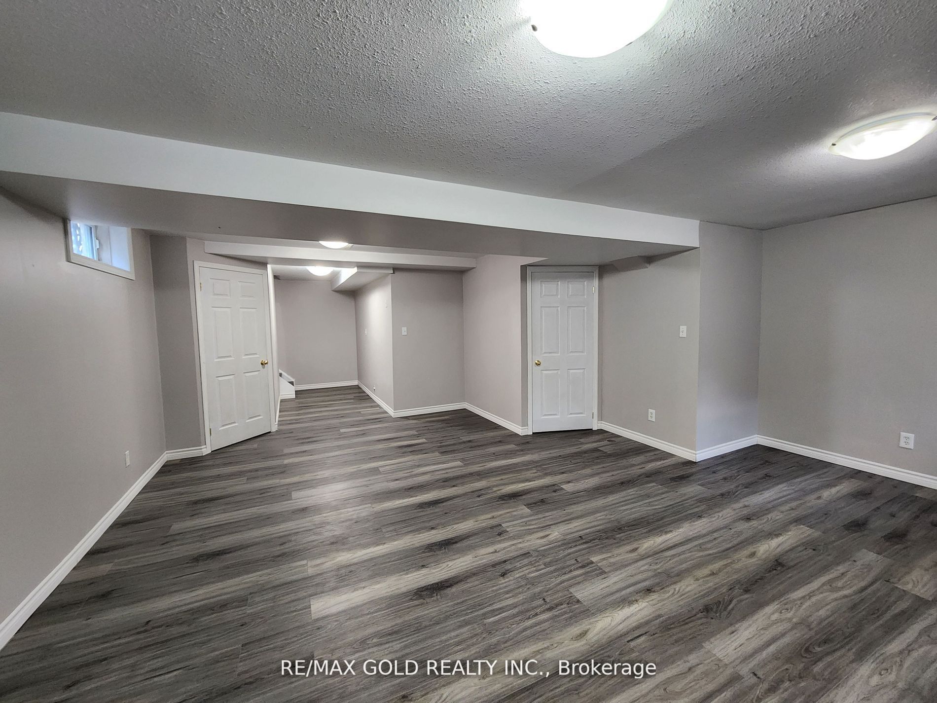 24 Watercress Crt