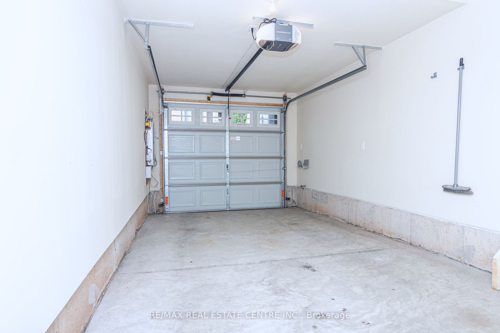 257 Parkside Dr, #38