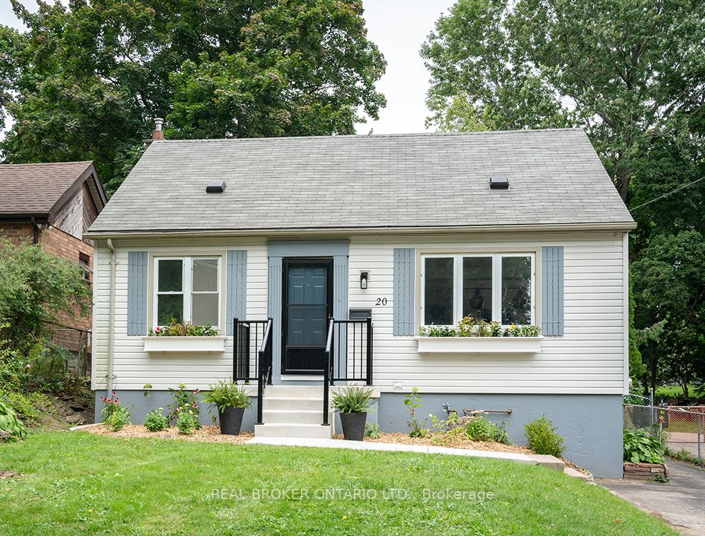 20 Upper Ave