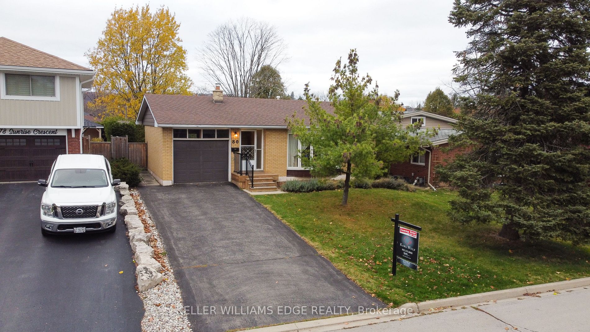 80 Sunrise Cres