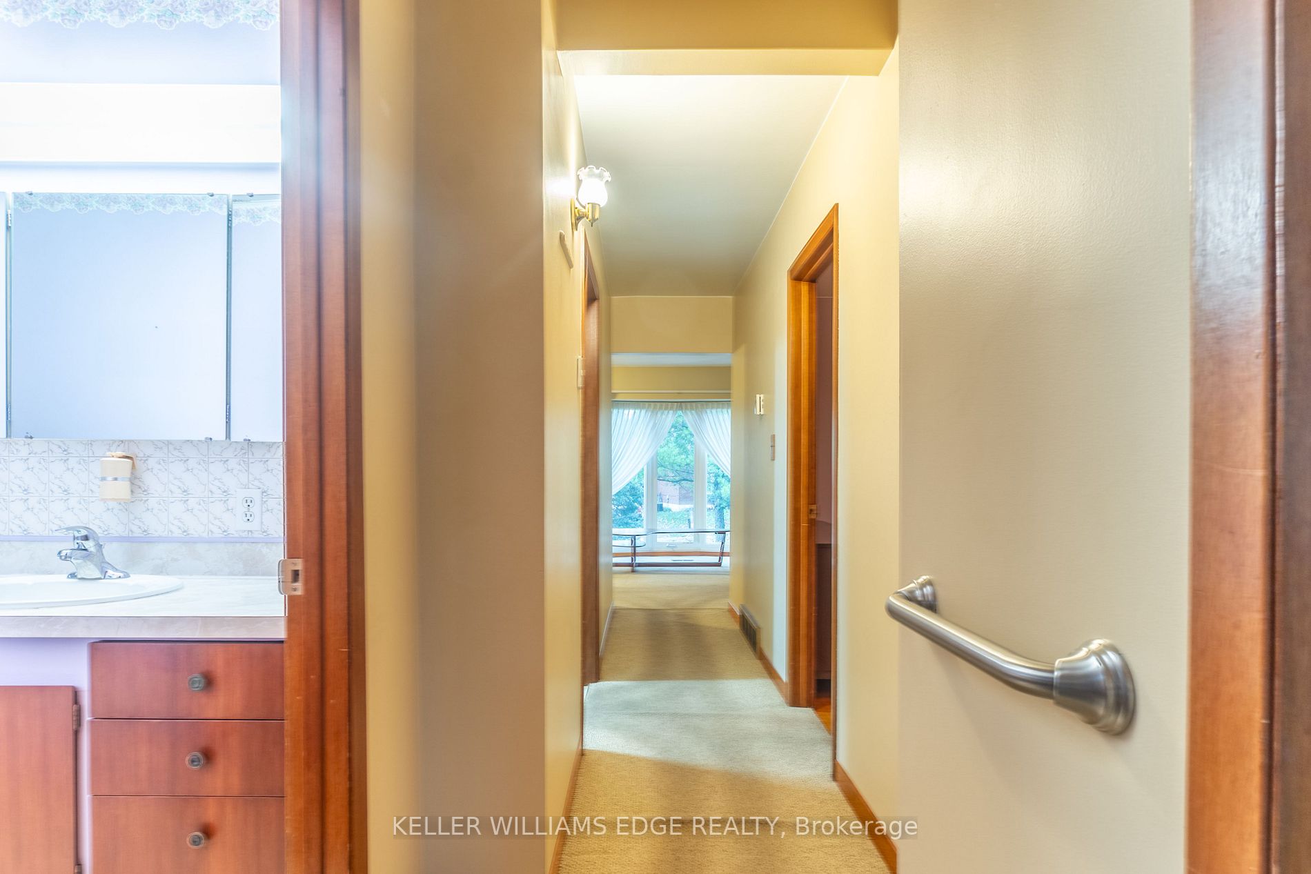 80 Sunrise Cres