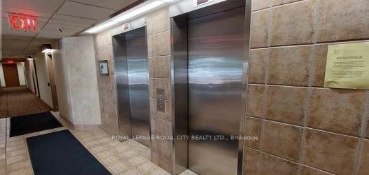 55 Green Valley Dr, #804