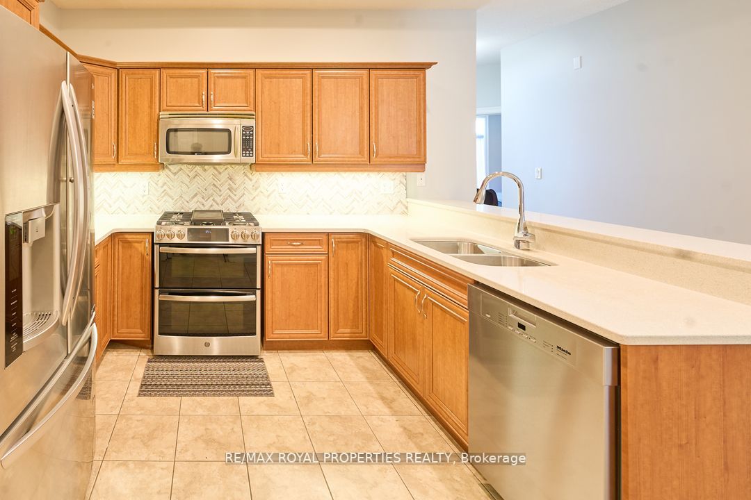 70 Tanoak Dr, #61