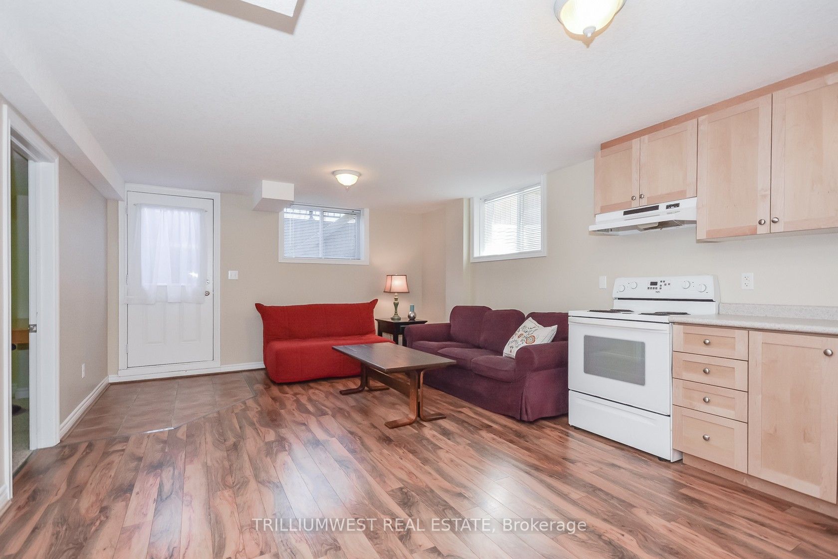 241 Exhibition St, #B