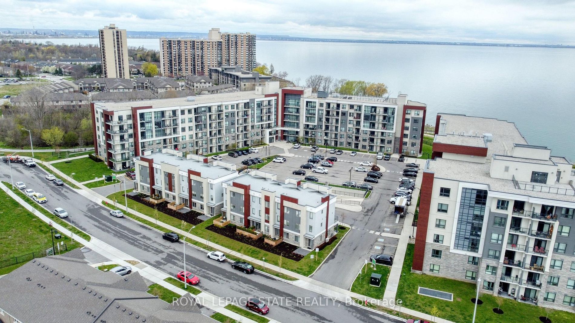 125 Shoreview Pl, #131