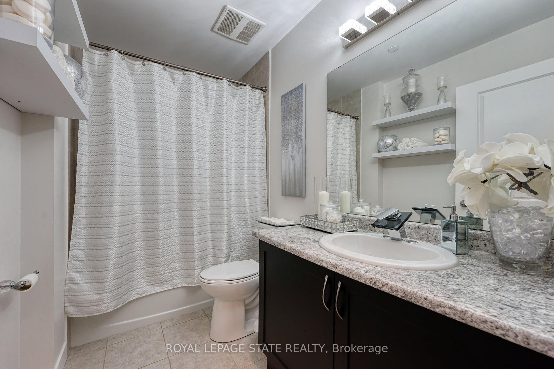 125 Shoreview Pl, #131