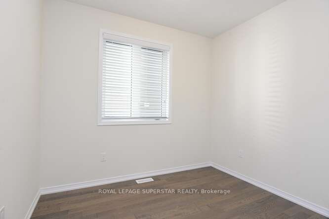 17 Esther Crescent