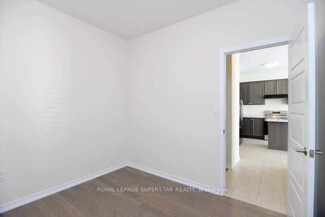 17 Esther Crescent