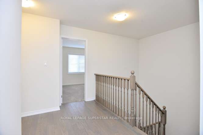 17 Esther Crescent
