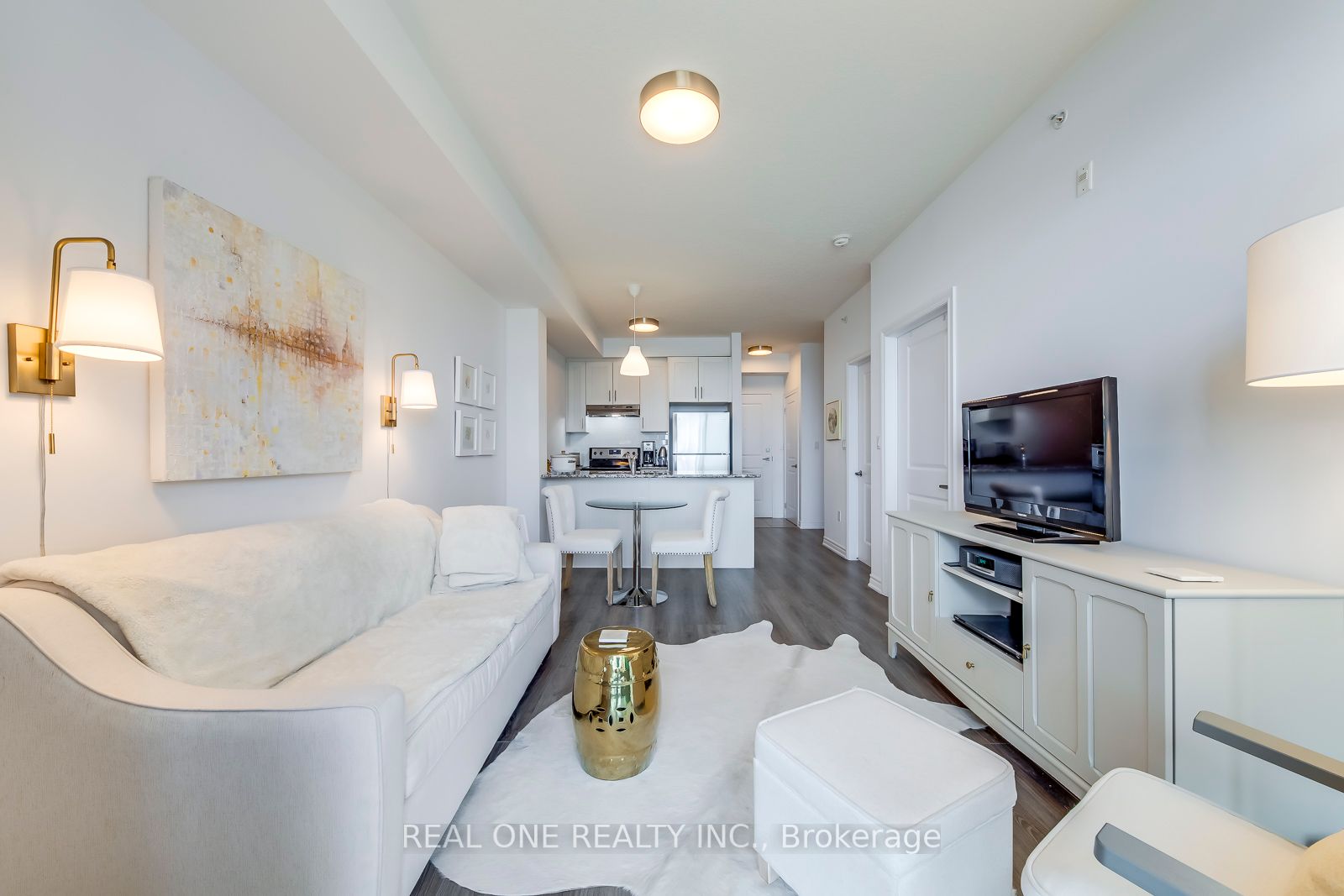 35 Southshore Cres, #328
