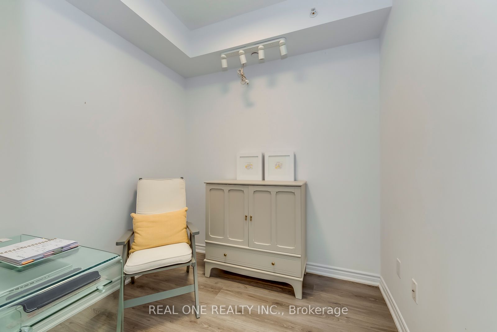 35 Southshore Cres, #328