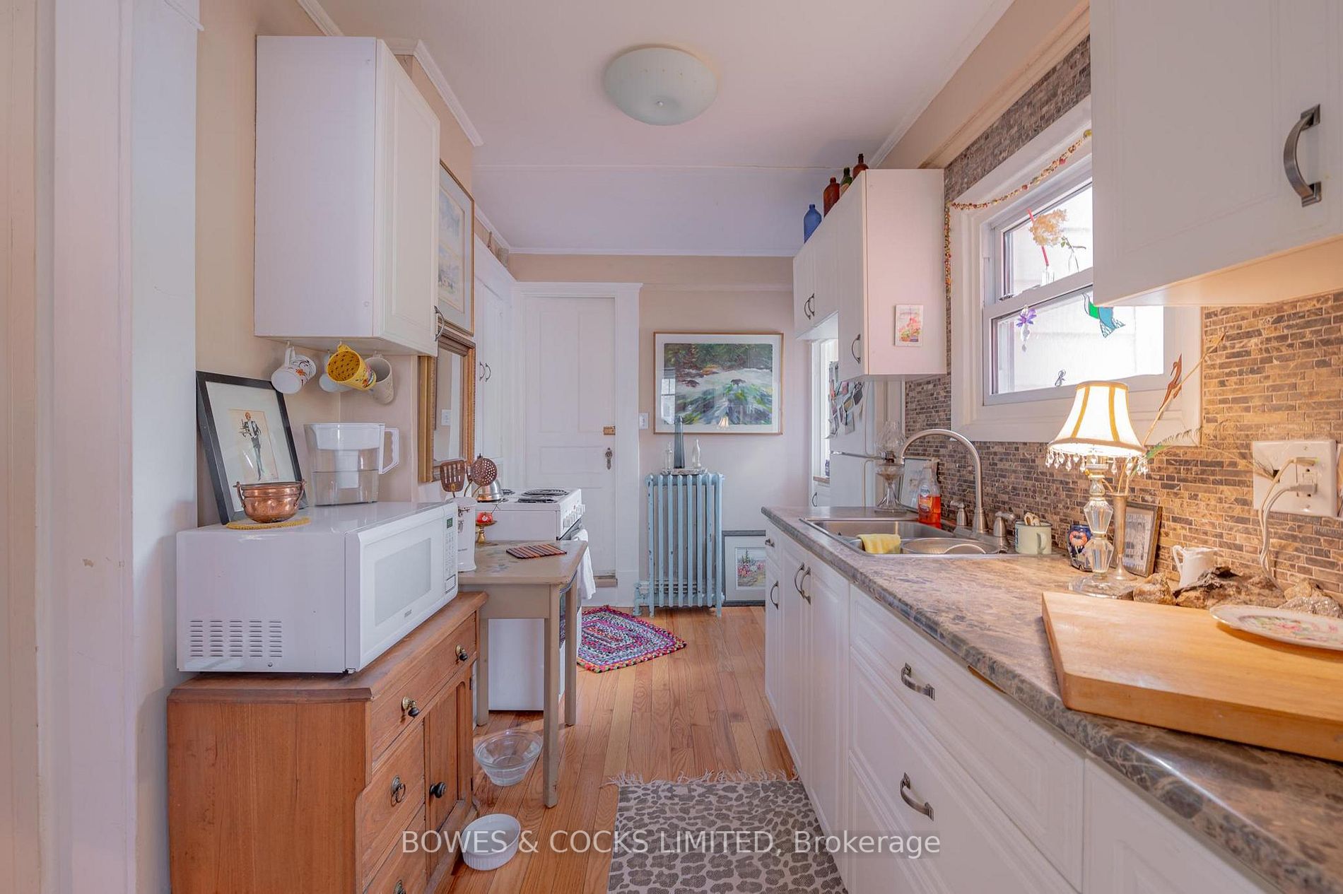319 Margaret Ave N