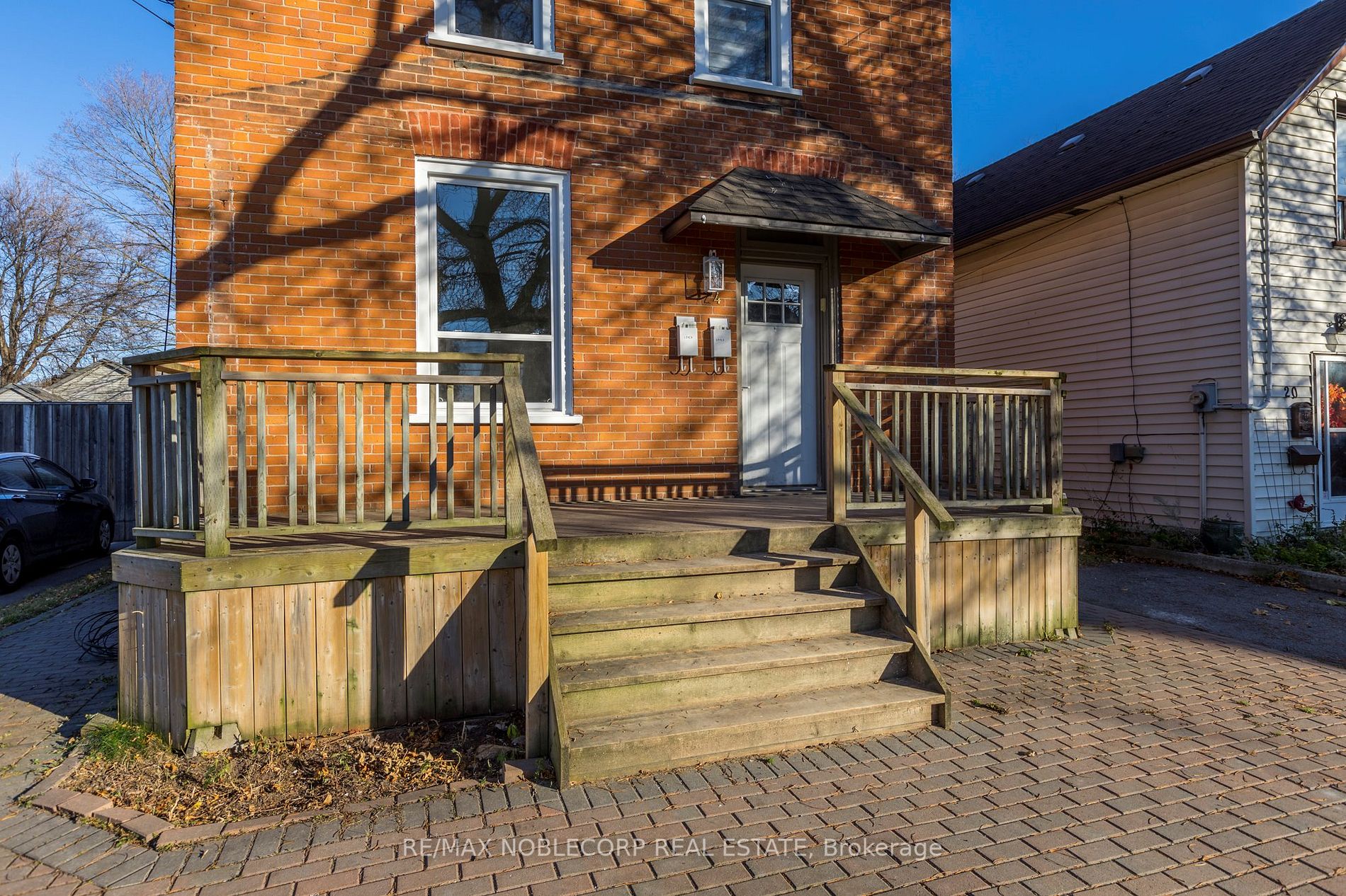 24 Stewart Pl, #Main