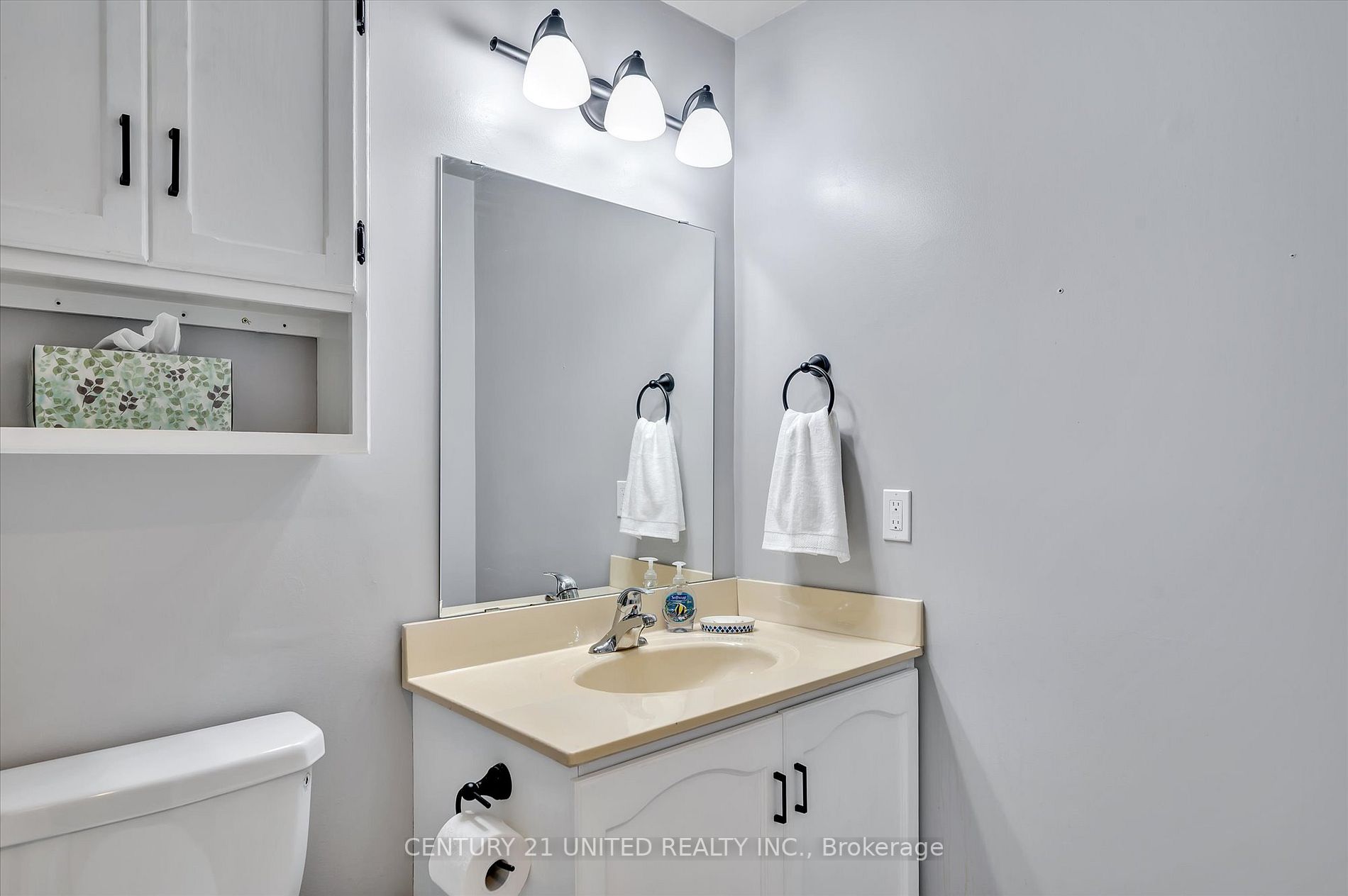 2185 Walker Ave, #204