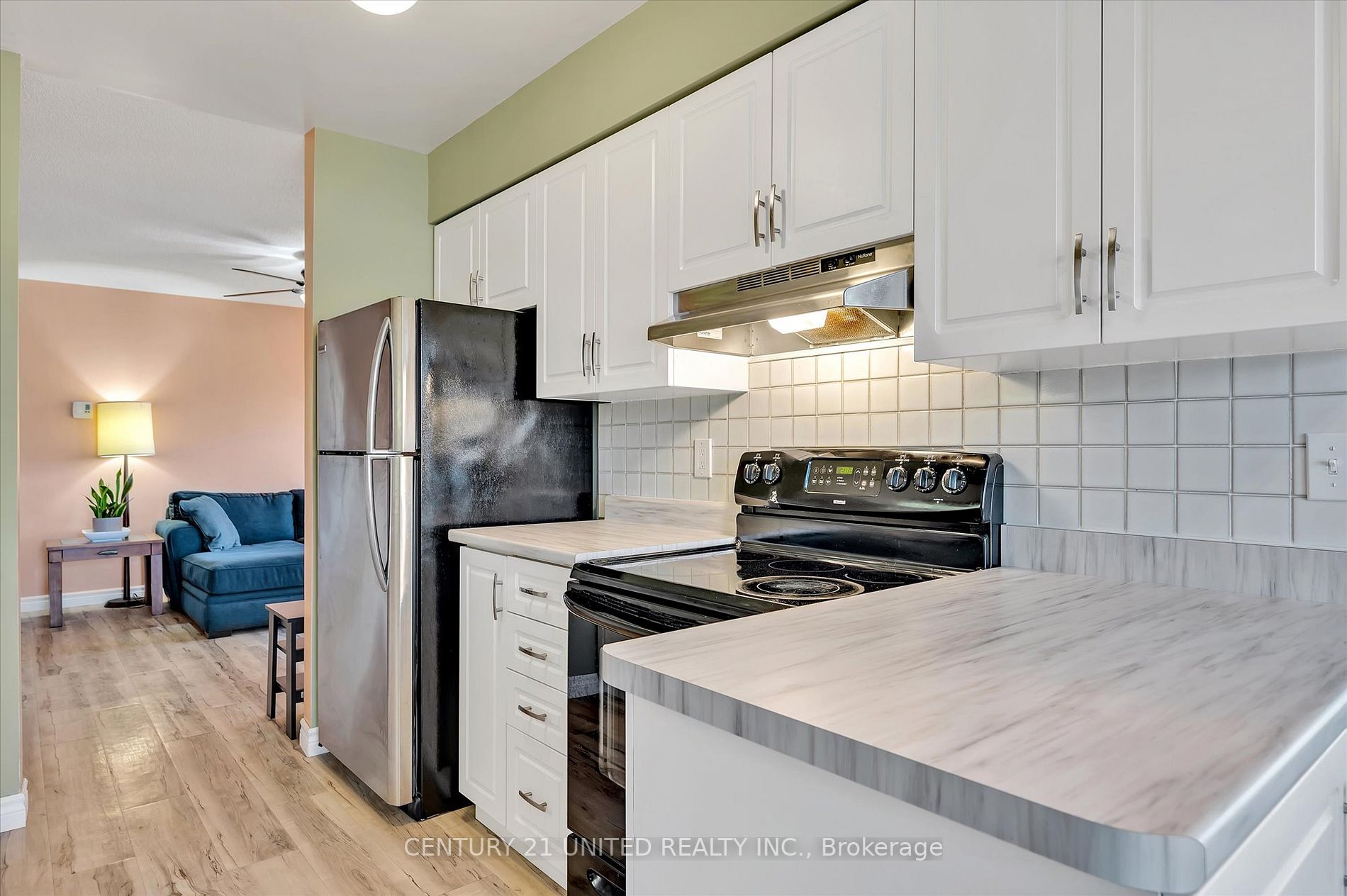 2185 Walker Ave, #204