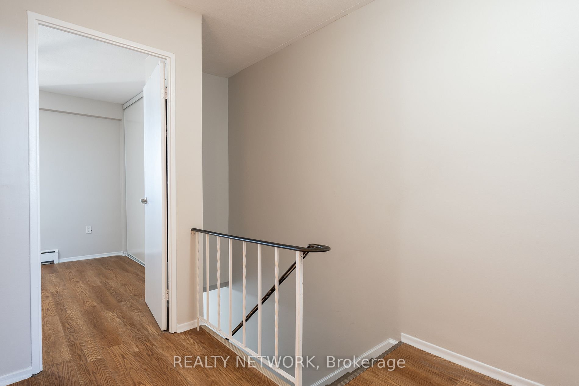 350 Quigley Rd, #536