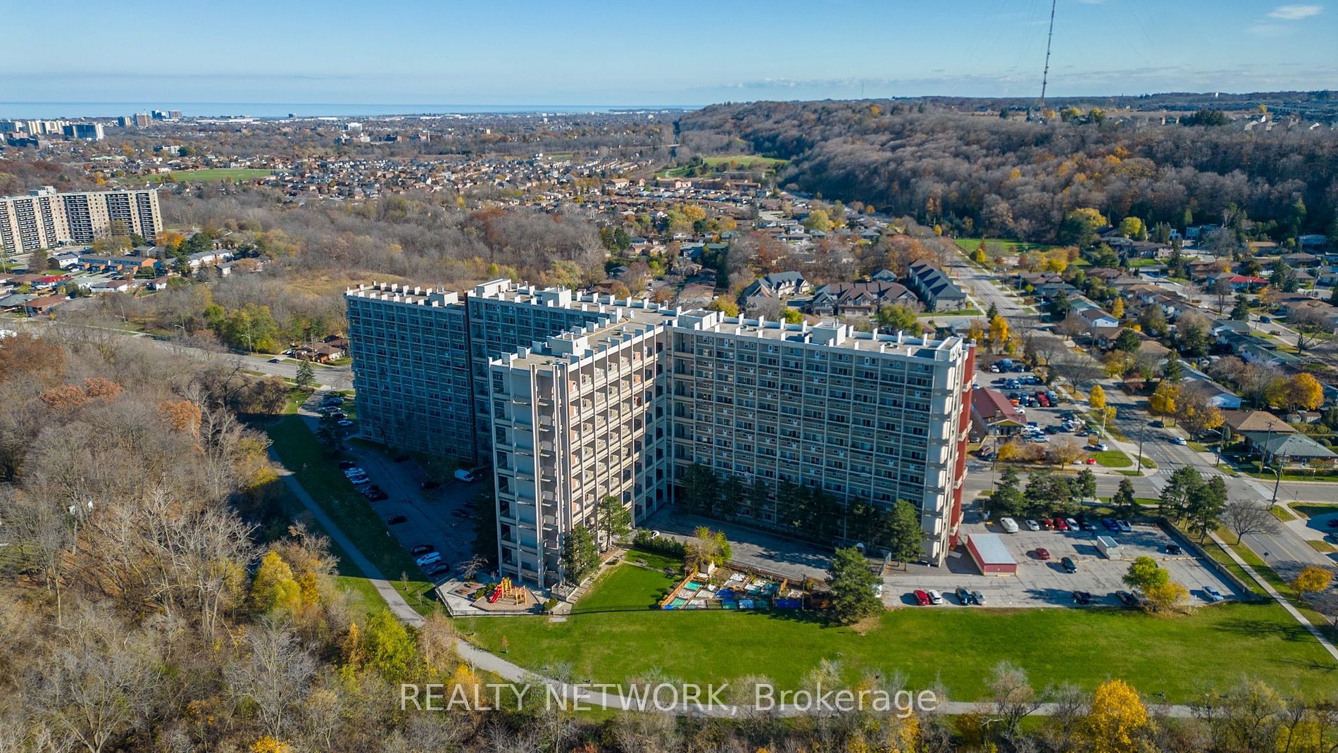 350 Quigley Rd, #536