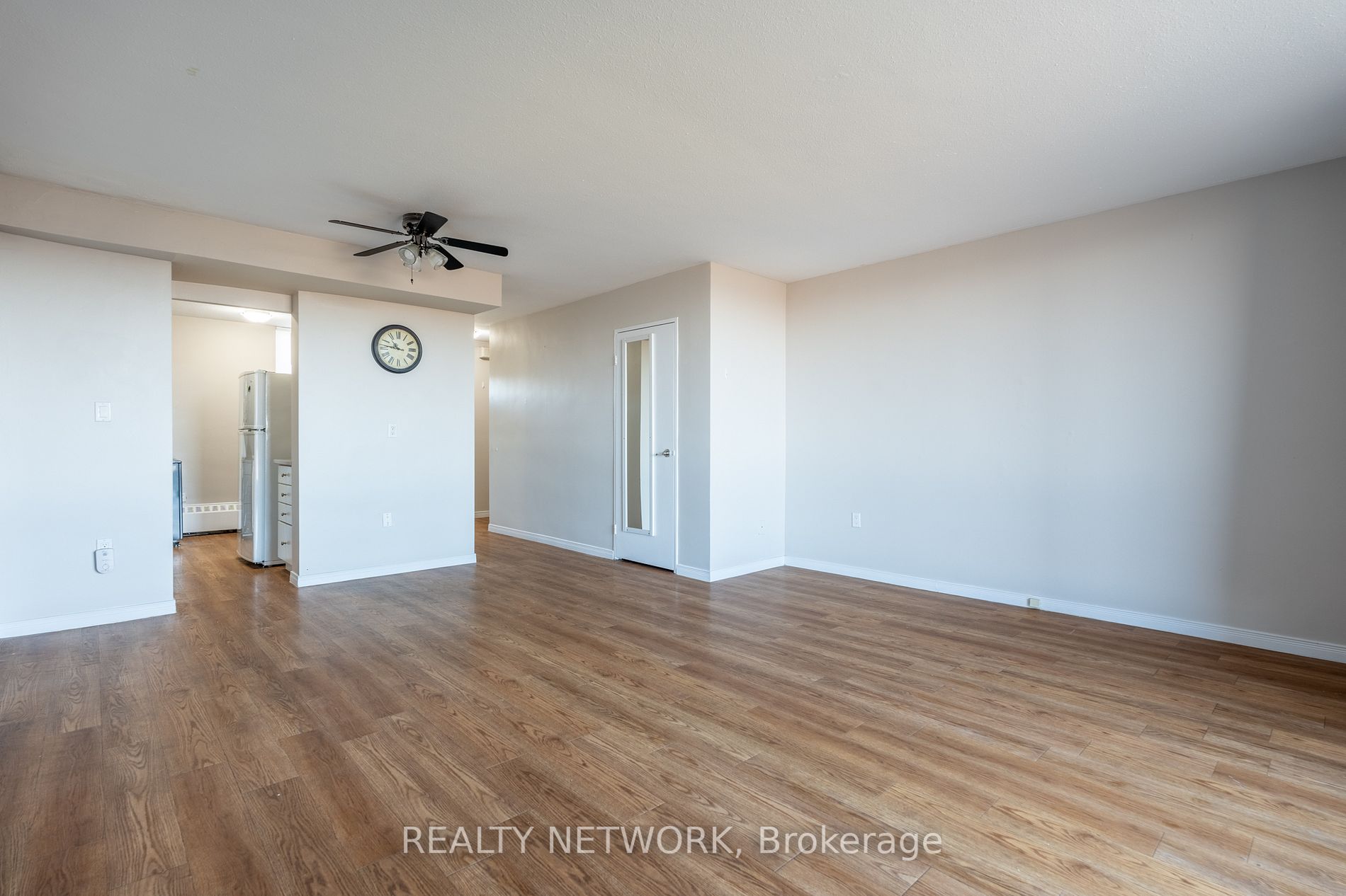 350 Quigley Rd, #536