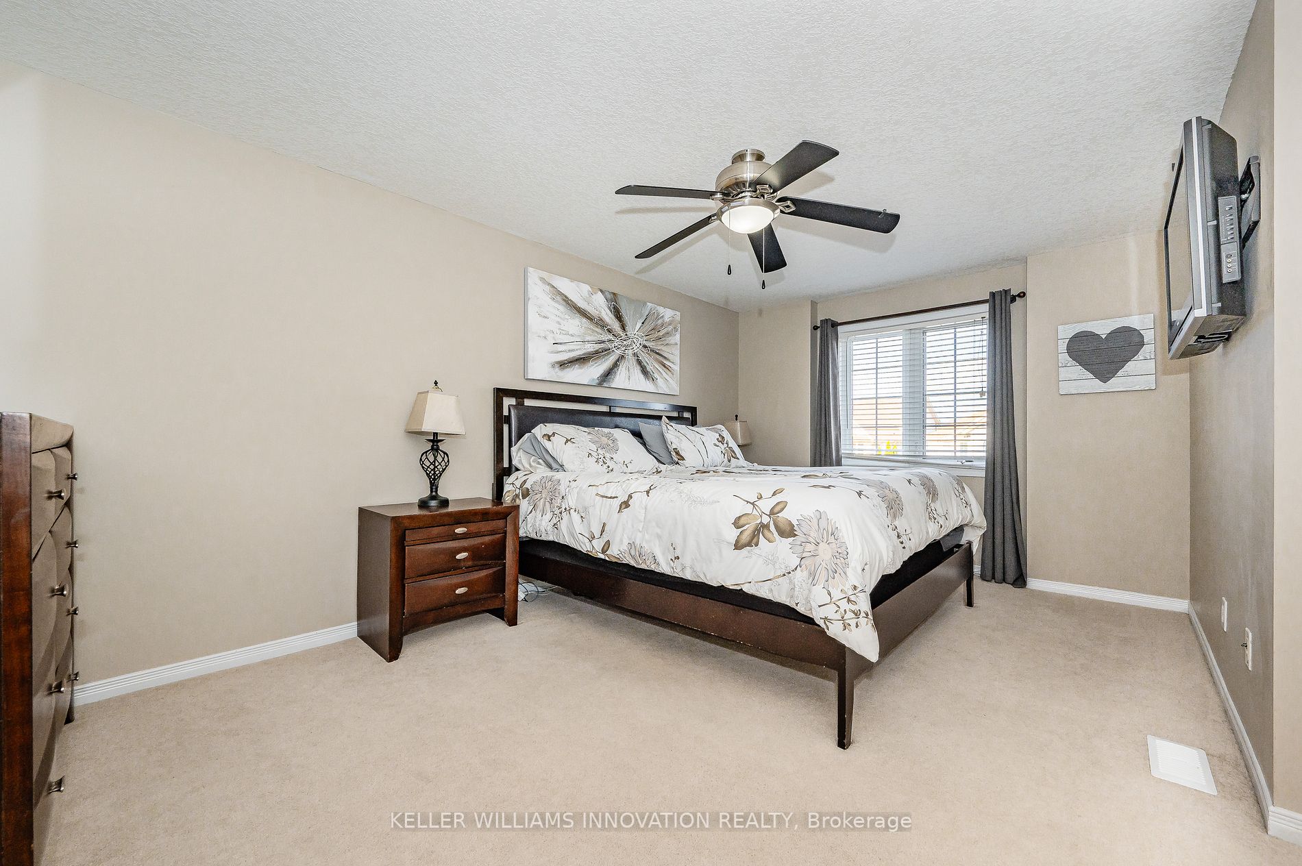 288 Sophia Cres