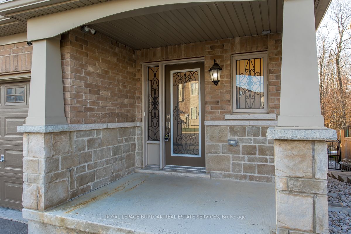 45 Royal Winter Dr, #4