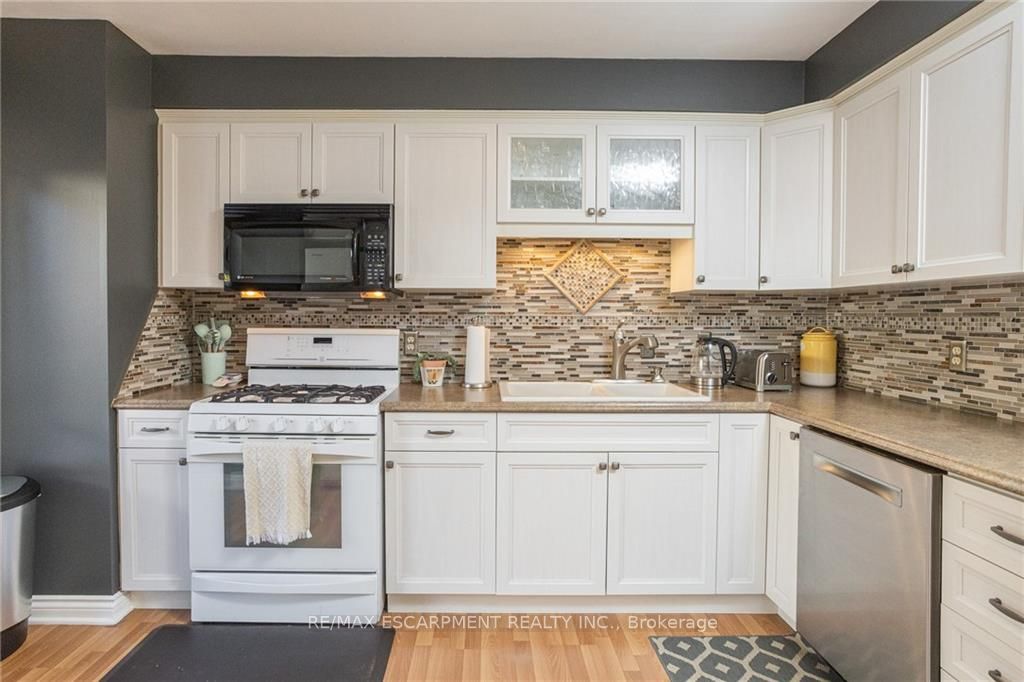 50 Greenmeadow Crt