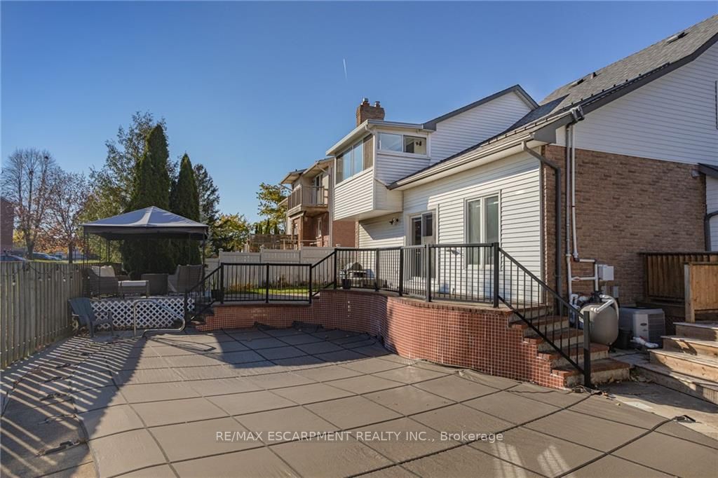 50 Greenmeadow Crt